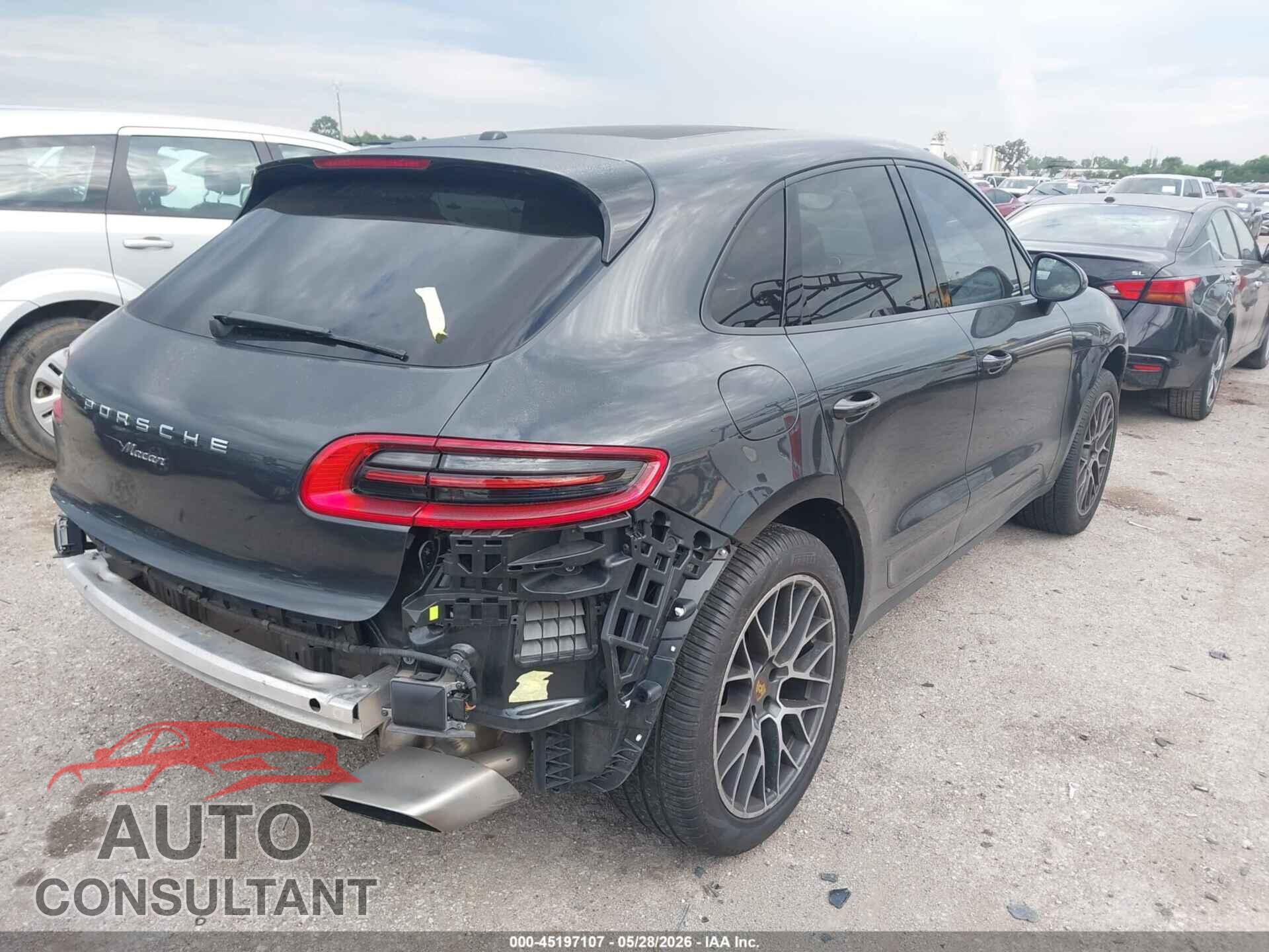 PORSCHE MACAN 2018 - WP1AA2A57JLB07312