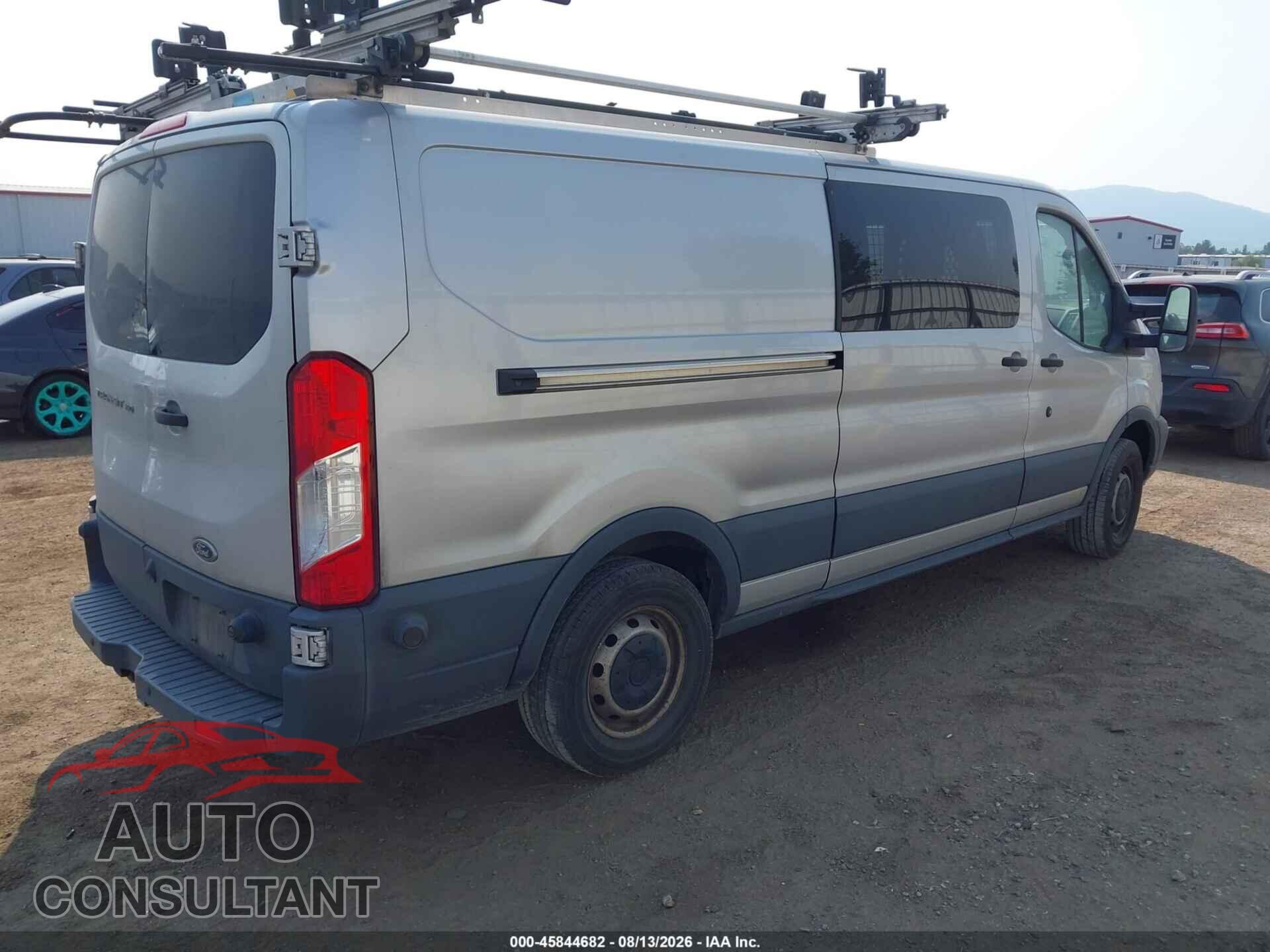 FORD TRANSIT-150 2018 - 1FTYE2YM5JKA80716