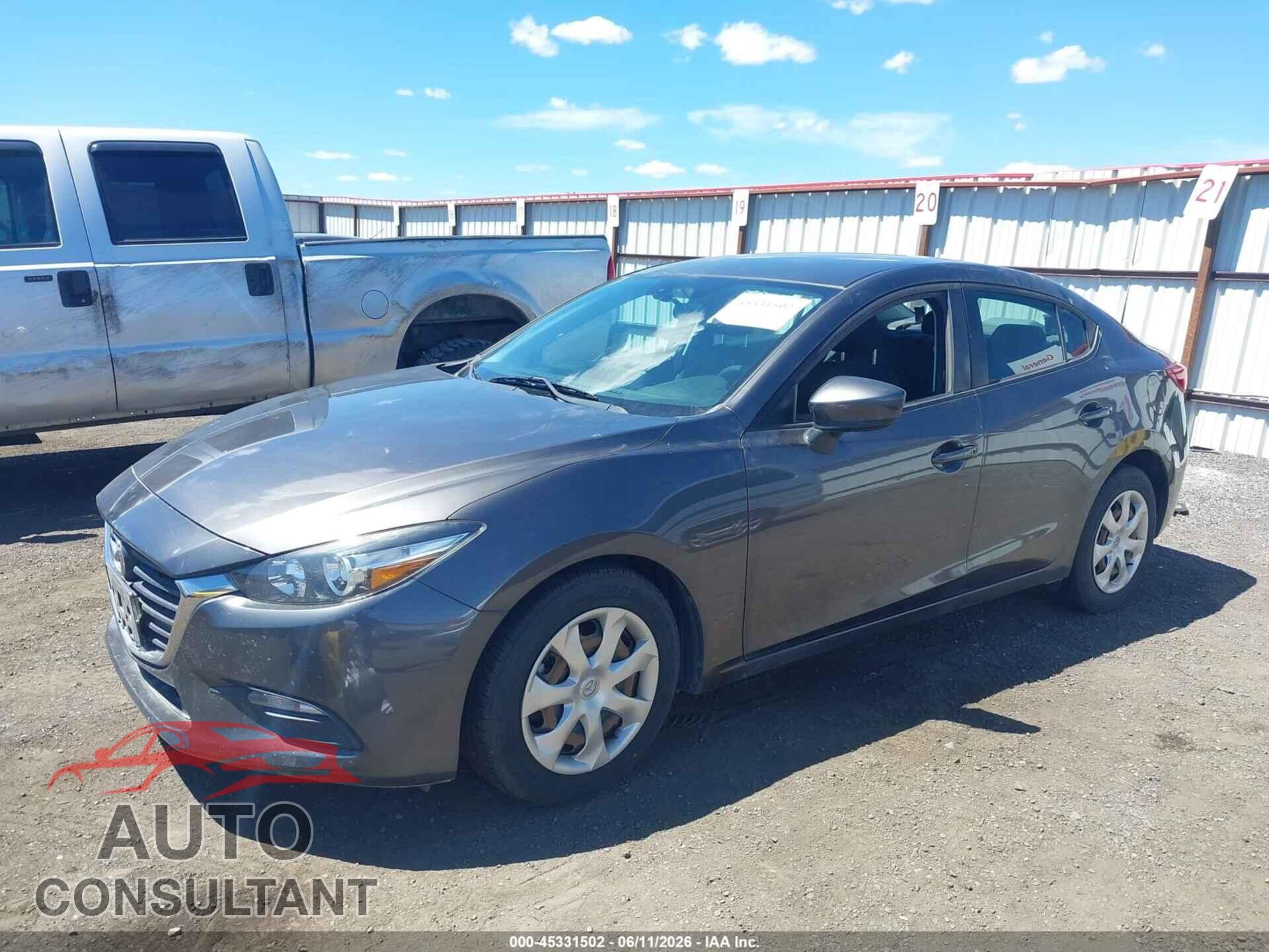 MAZDA MAZDA3 2017 - 3MZBN1U71HM100606