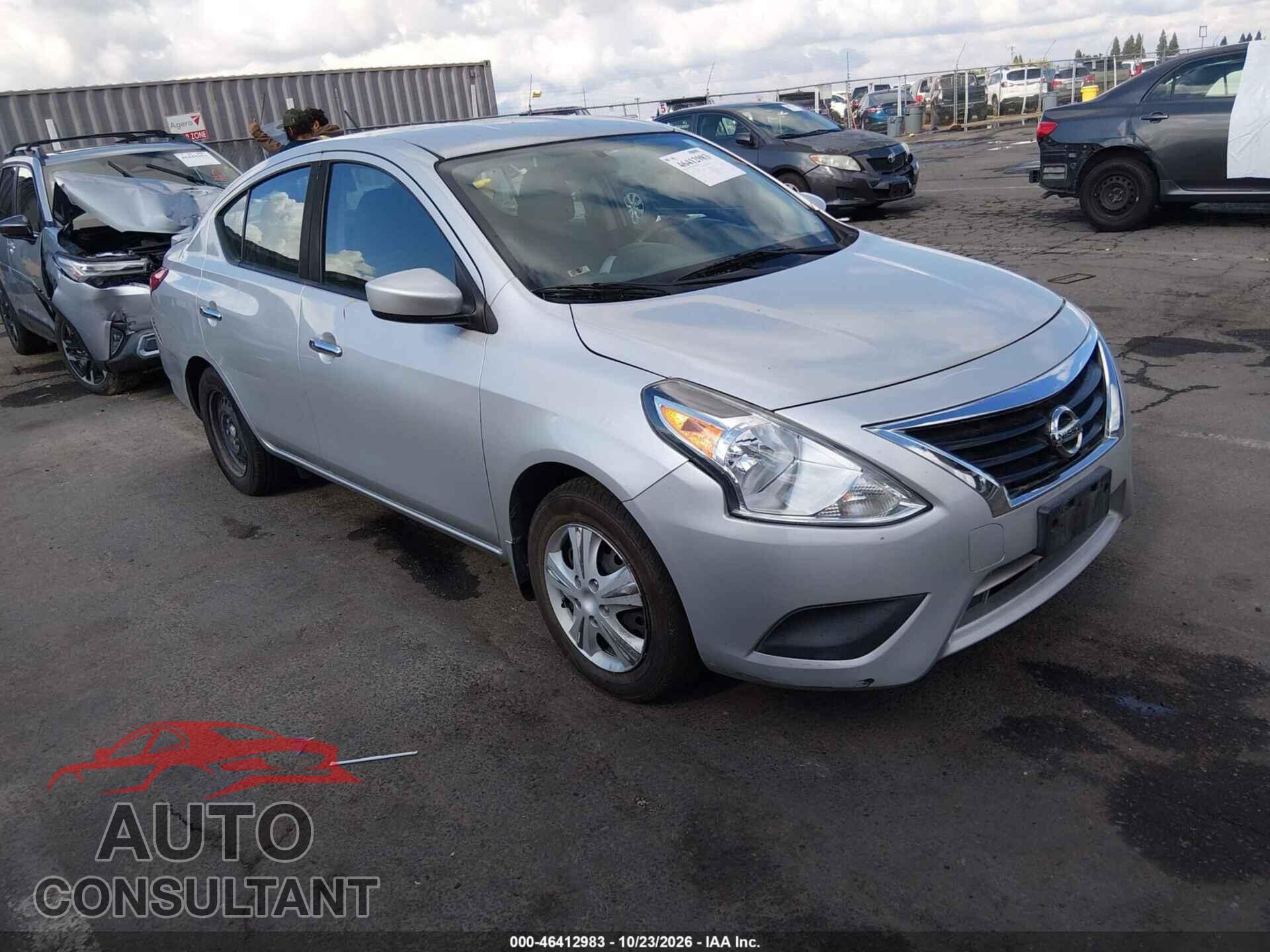 NISSAN VERSA 2017 - 3N1CN7AP1HL854533