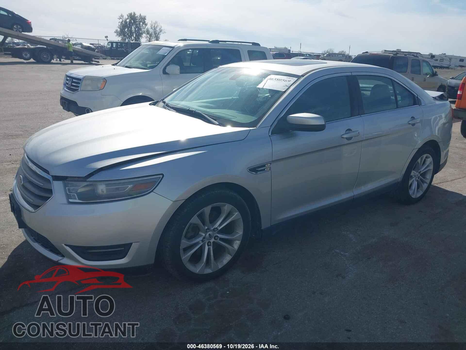 FORD TAURUS 2013 - 1FAHP2E82DG112956