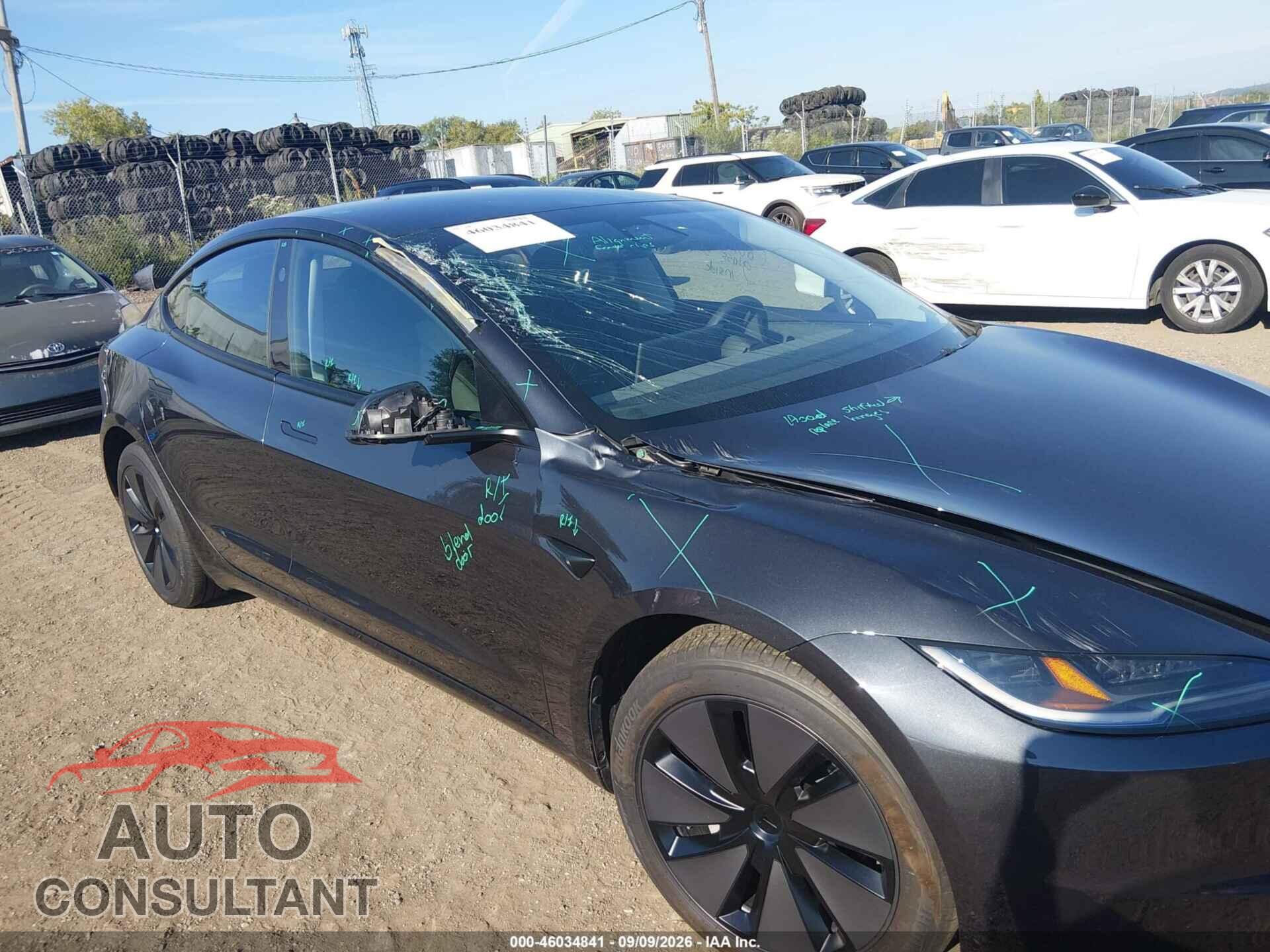 TESLA MODEL 3 2025 - 5YJ3E1EA6SF977007