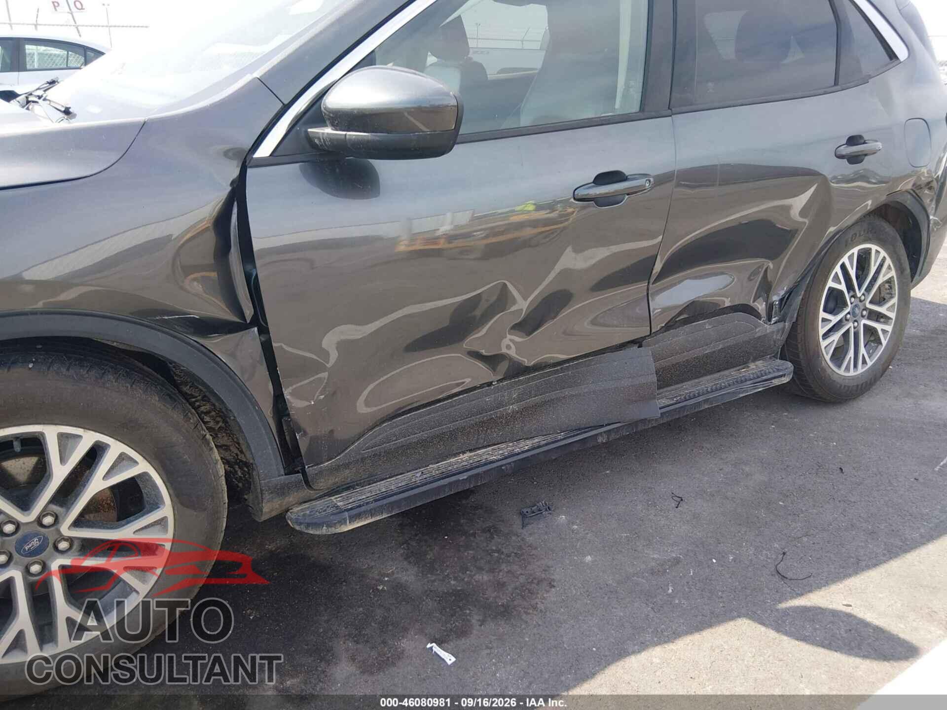 FORD ESCAPE 2020 - 1FMCU0H62LUA68691