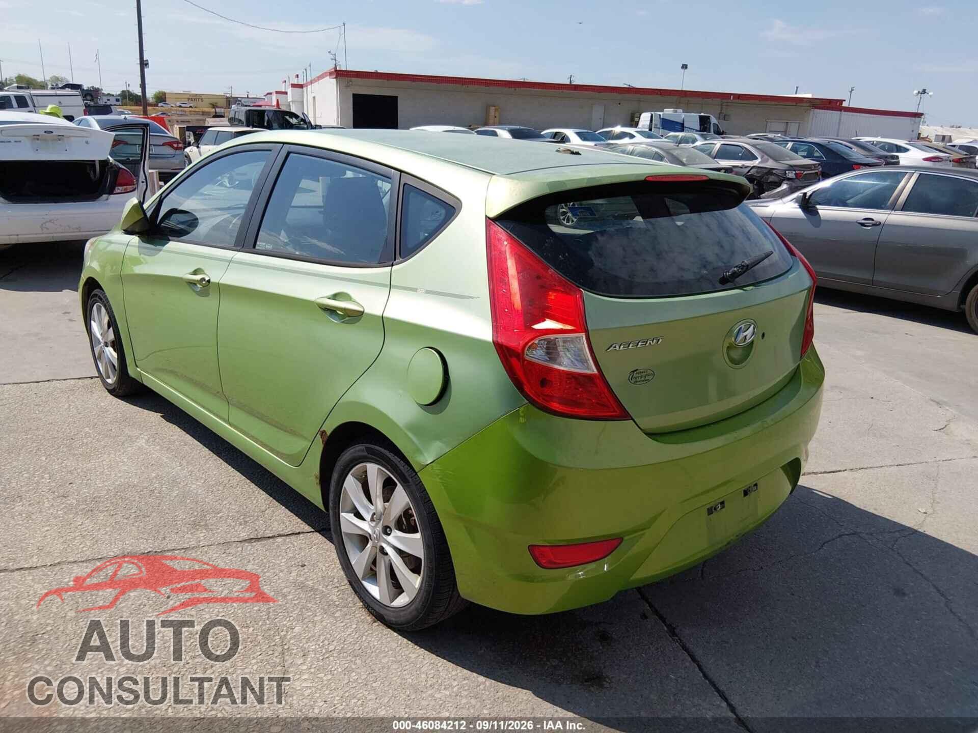 HYUNDAI ACCENT 2012 - KMHCU5AE4CU010239
