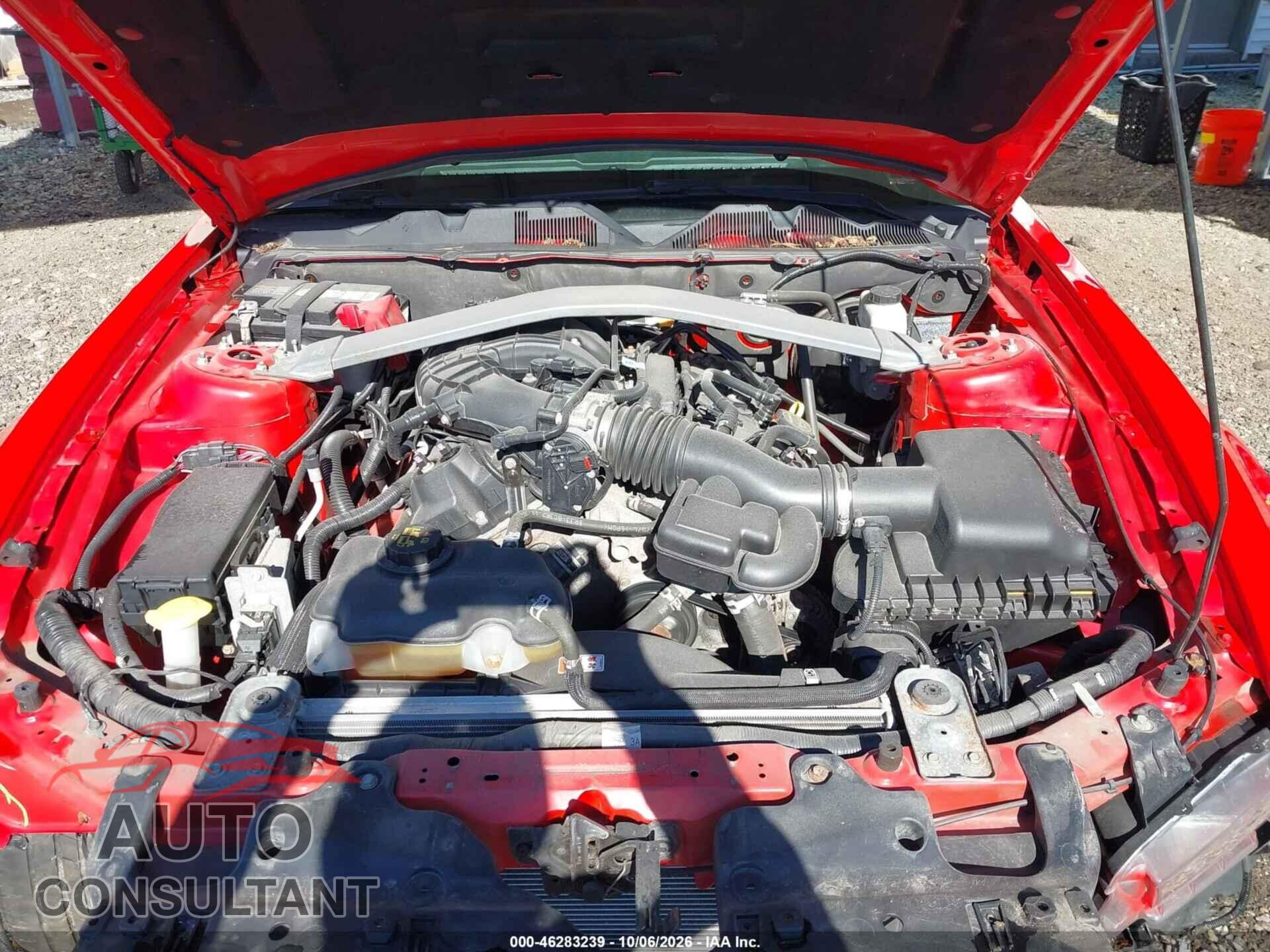 FORD MUSTANG 2014 - 1ZVBP8EM2E5308146