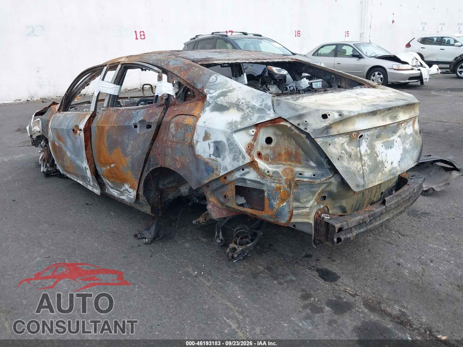 HONDA CIVIC 2017 - 19XFC2F77HE201494