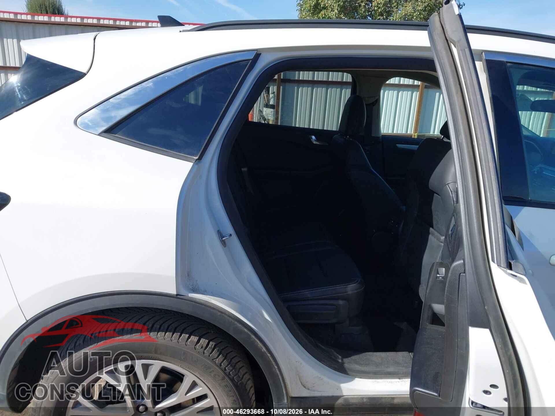 FORD ESCAPE 2020 - 1FMCU9H68LUA36767
