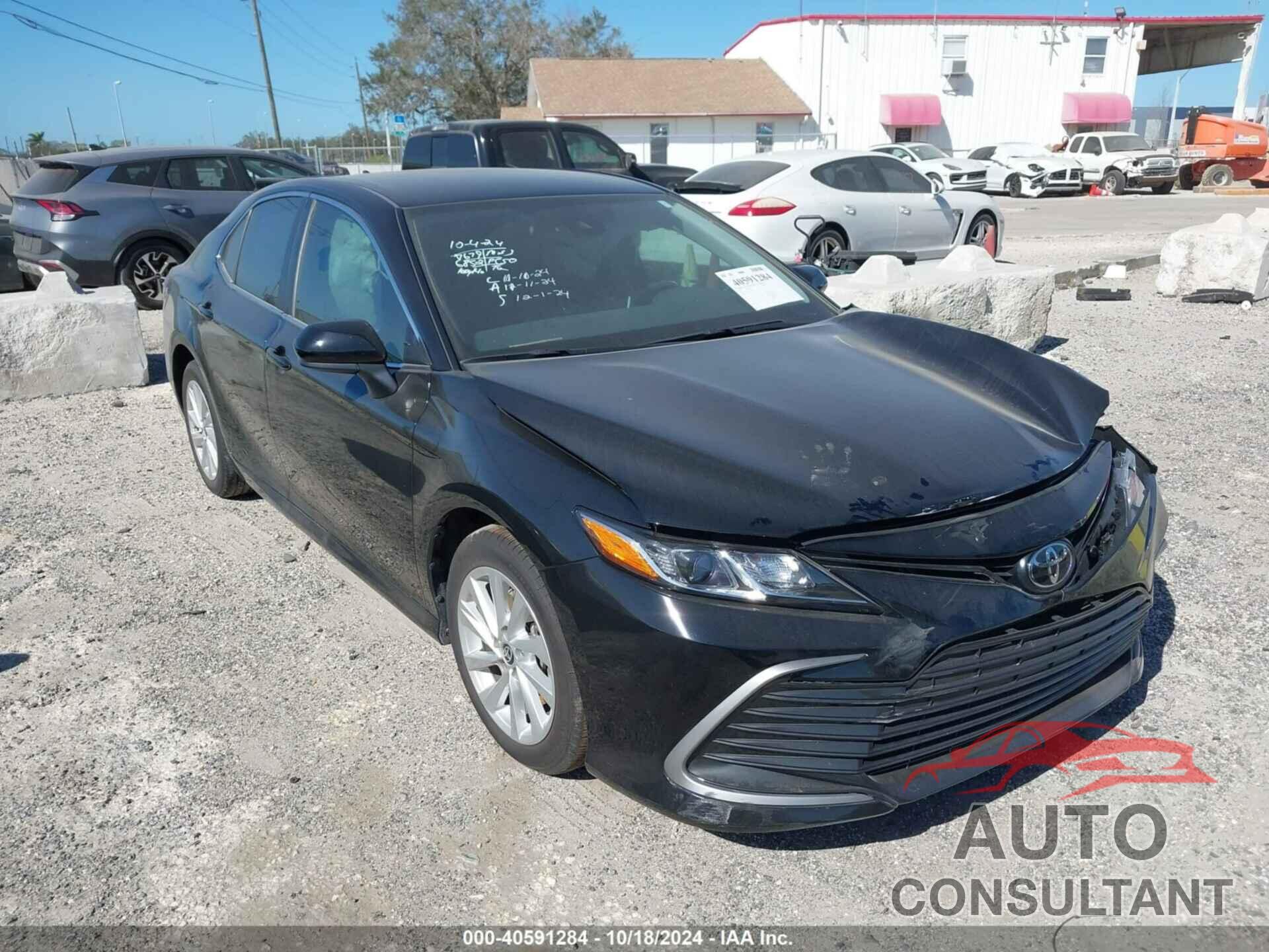 TOYOTA CAMRY 2024 - 4T1C11AKXRU236852