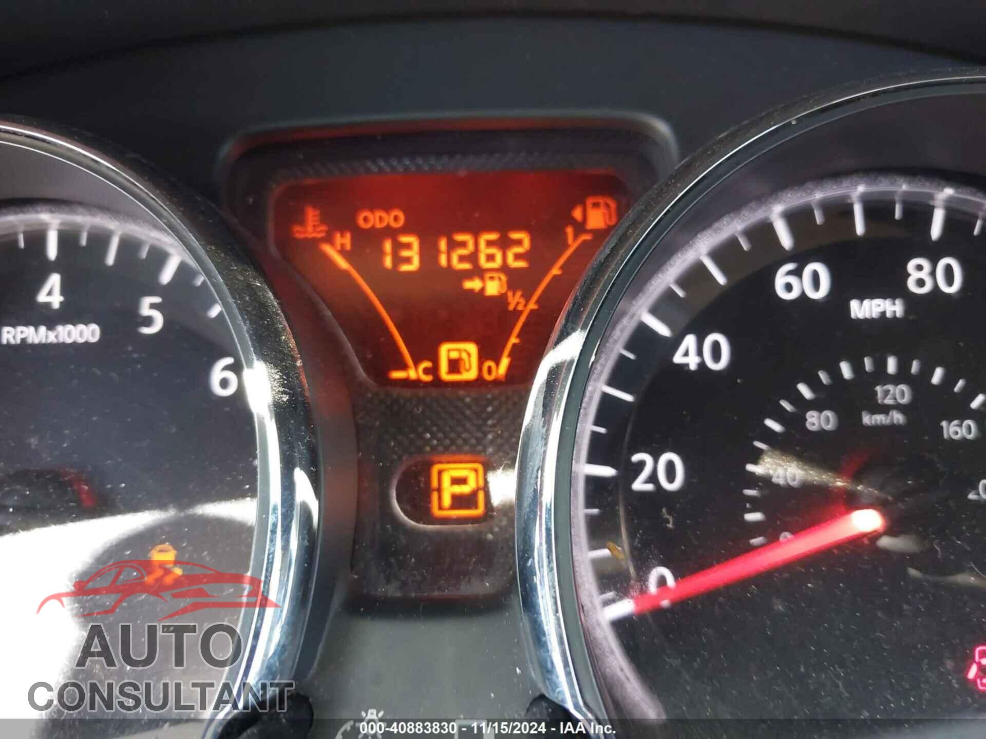 NISSAN VERSA NOTE 2015 - 3N1CE2CP2FL357732