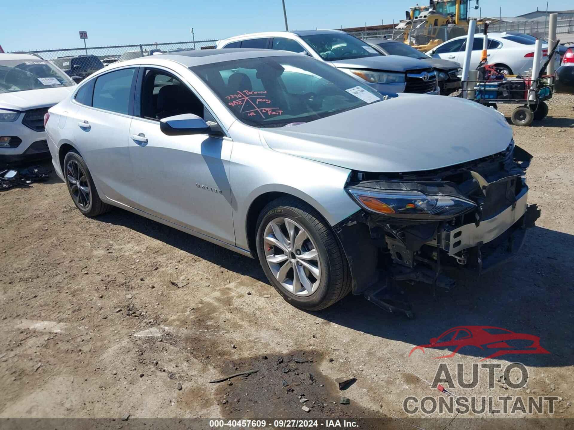 CHEVROLET MALIBU 2022 - 1G1ZD5ST2NF138913