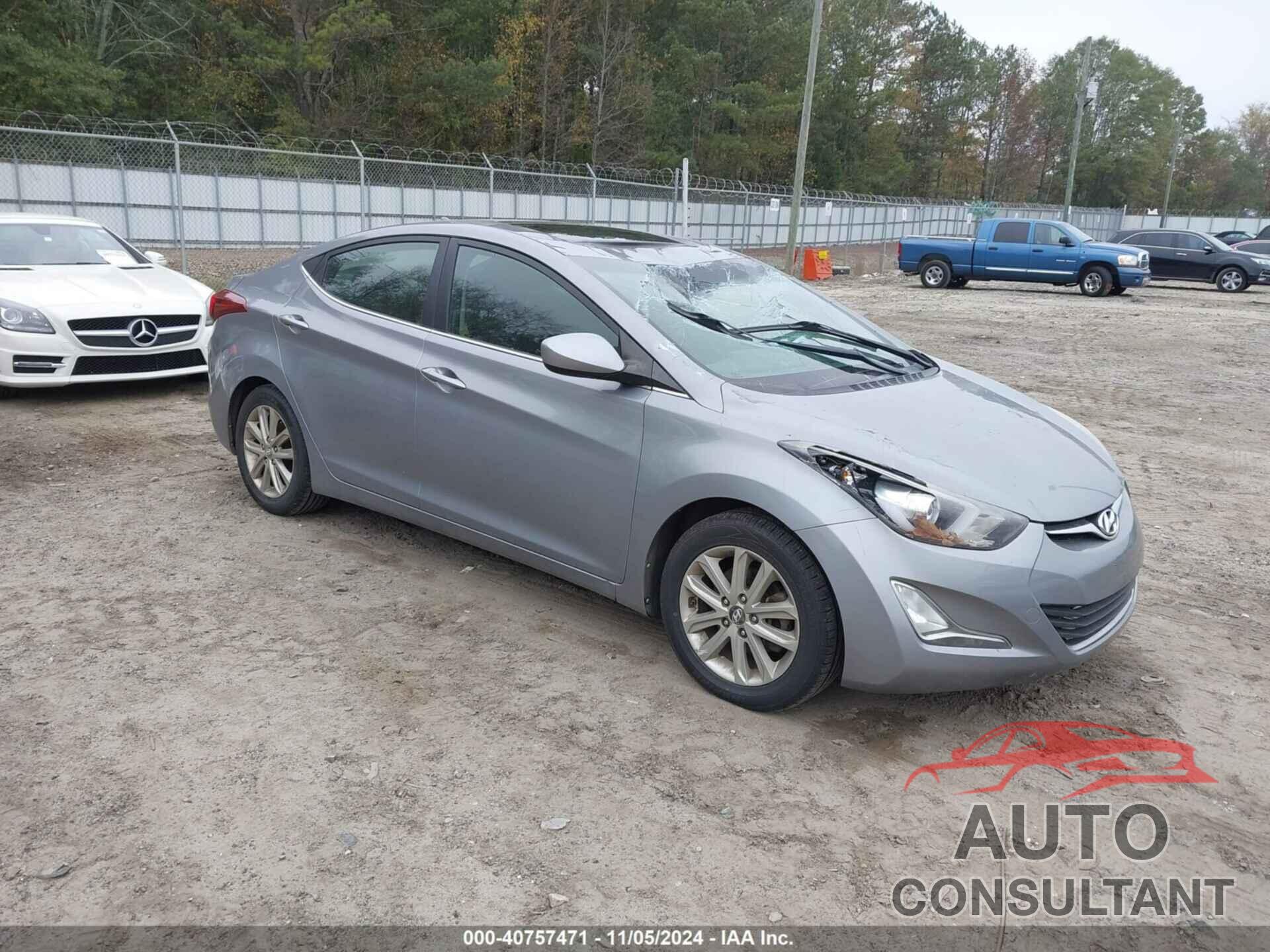 HYUNDAI ELANTRA 2015 - KMHDH4AEXFU224529