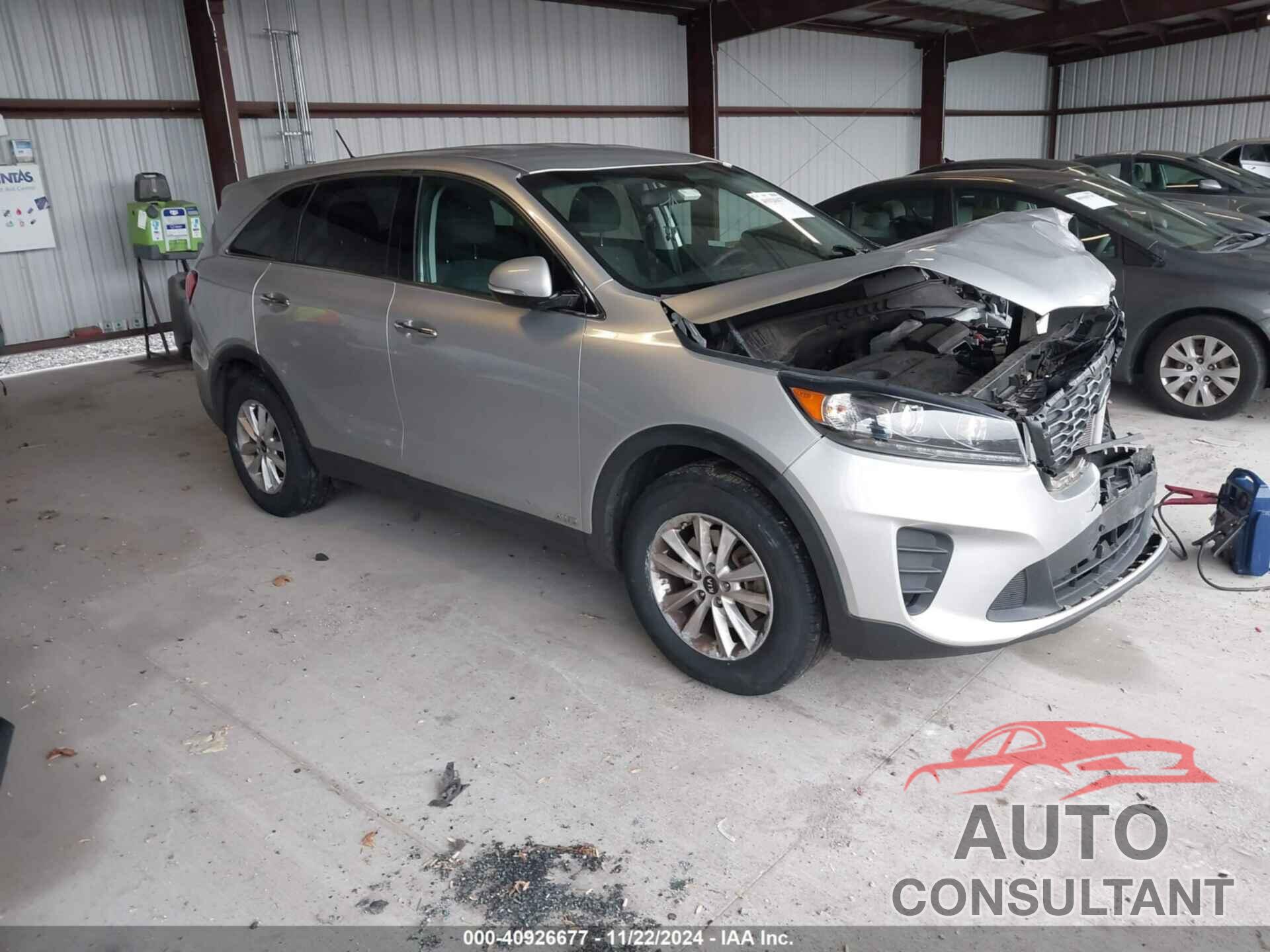 KIA SORENTO 2019 - 5XYPGDA32KG563199