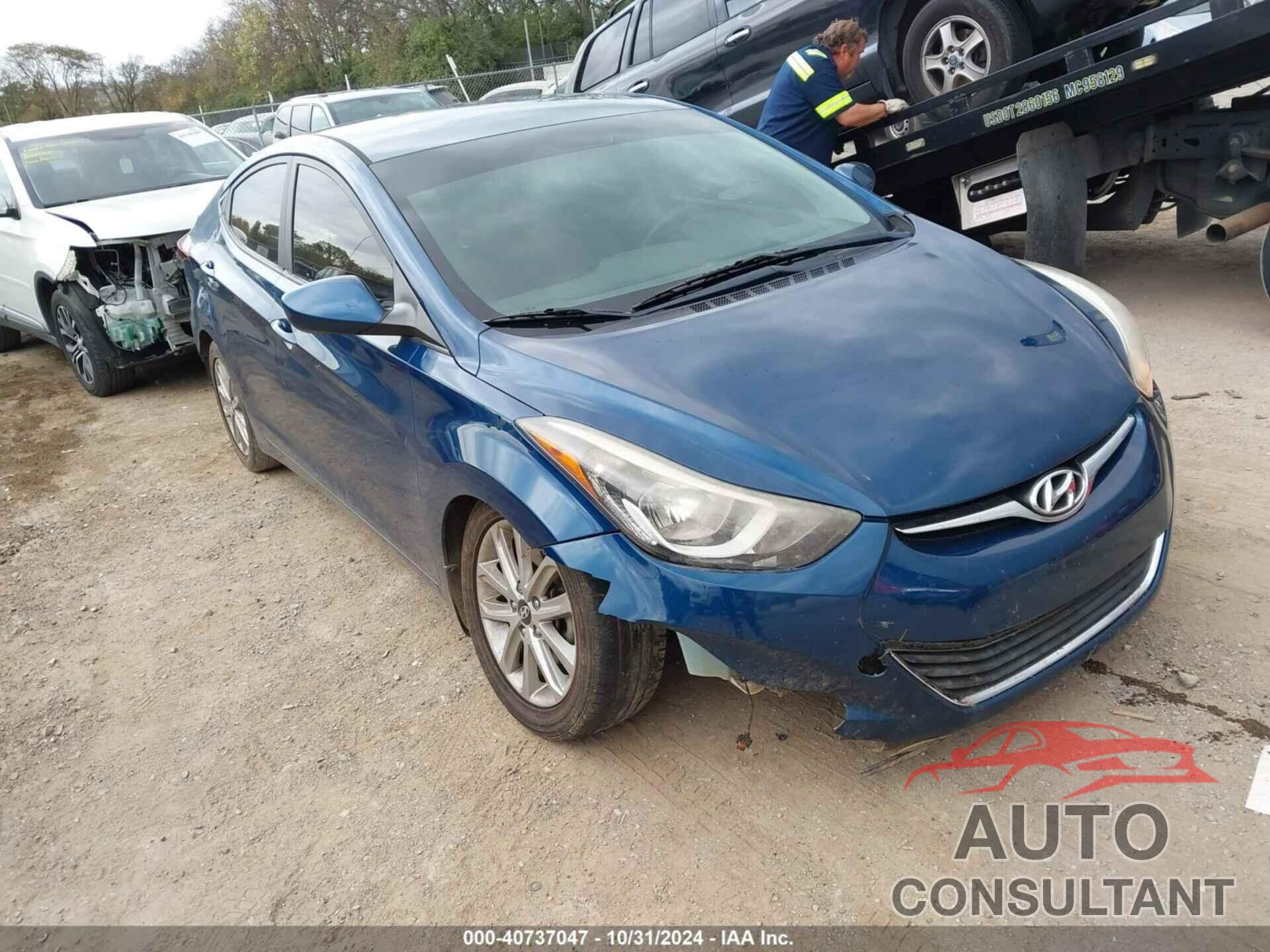 HYUNDAI ELANTRA 2015 - KMHDH4AE1FU394486