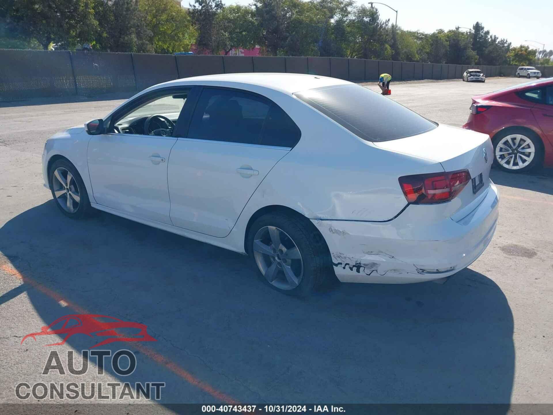 VOLKSWAGEN JETTA 2017 - 3VW2B7AJ0HM285145