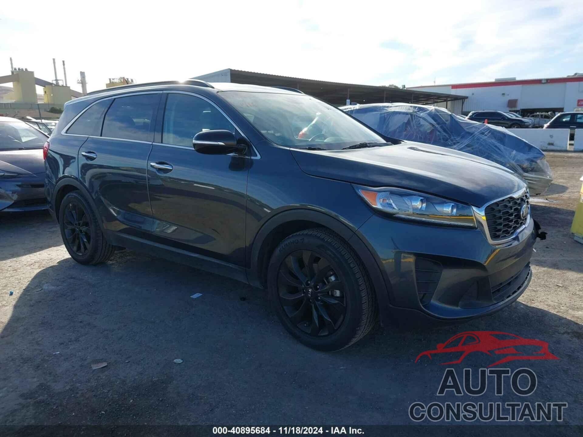 KIA SORENTO 2019 - 5XYPG4A51KG611468