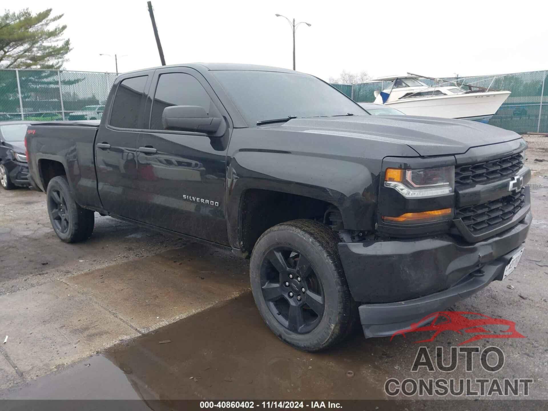 CHEVROLET SILVERADO 1500 2018 - 1GCVKNEC6JZ226265
