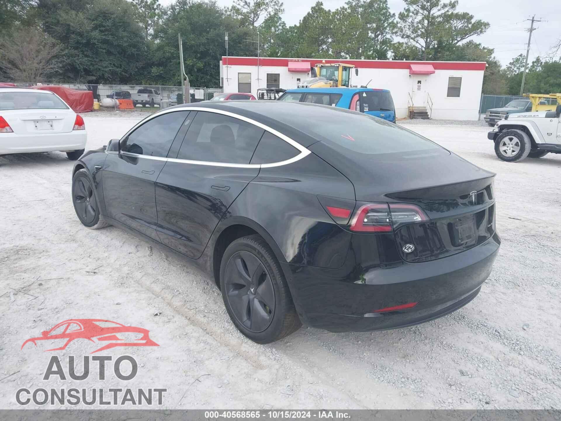 TESLA MODEL 3 2018 - 5YJ3E1EB2JF113370