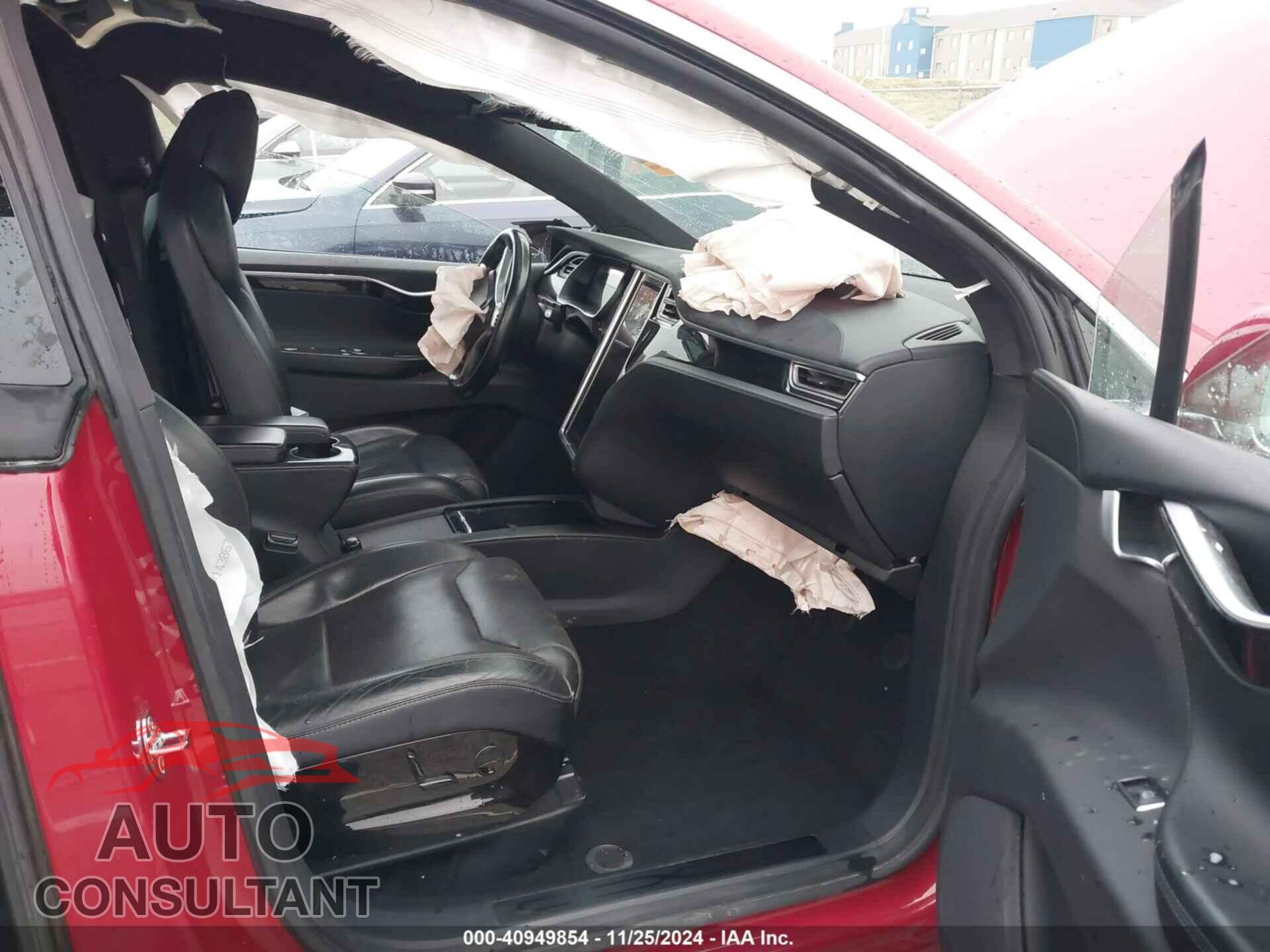TESLA MODEL X 2016 - 5YJXCBE21GF021396