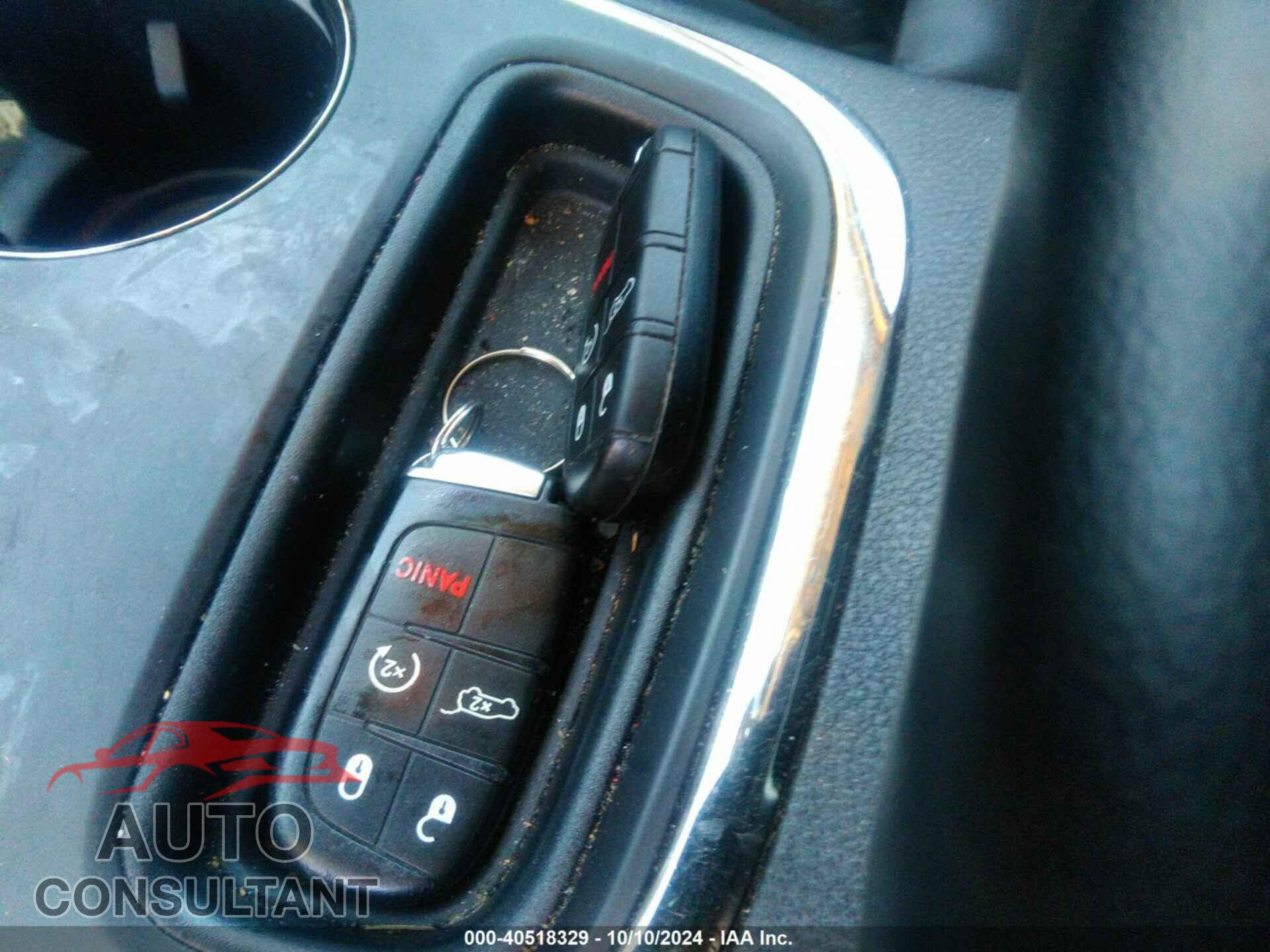 DODGE DURANGO 2018 - 1C4RDJDG3JC362283