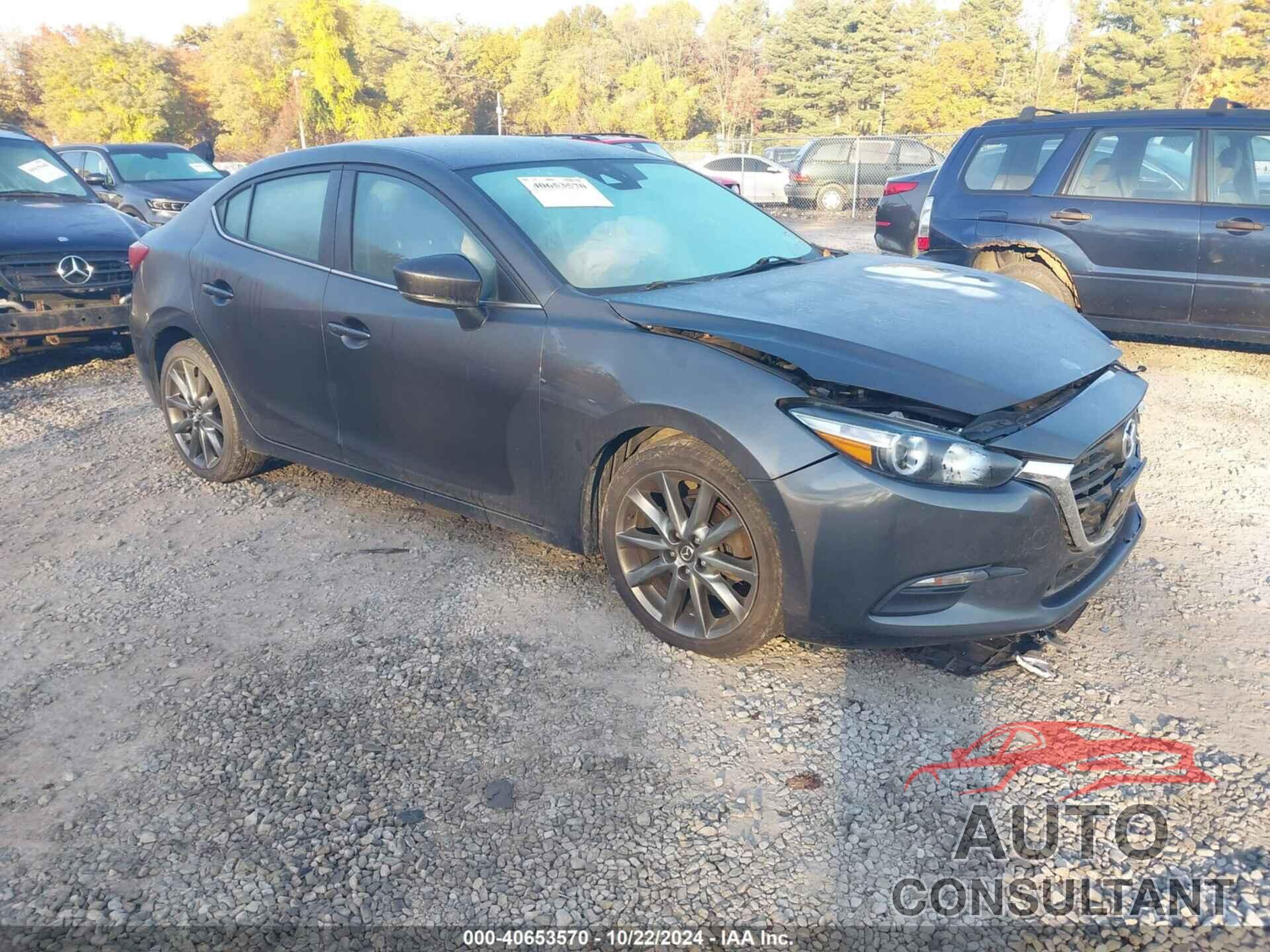 MAZDA MAZDA3 2018 - 3MZBN1V32JM163733