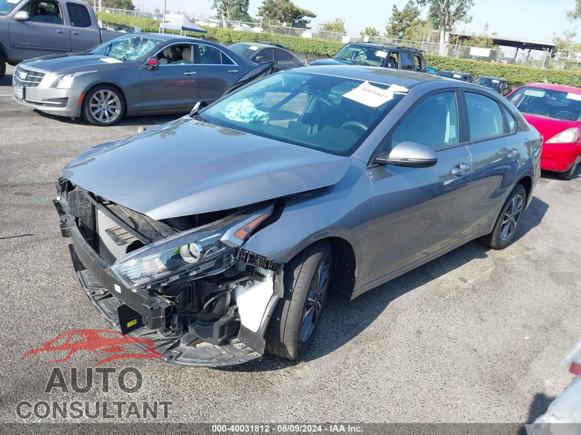KIA FORTE 2023 - 3KPF24AD7PE672037