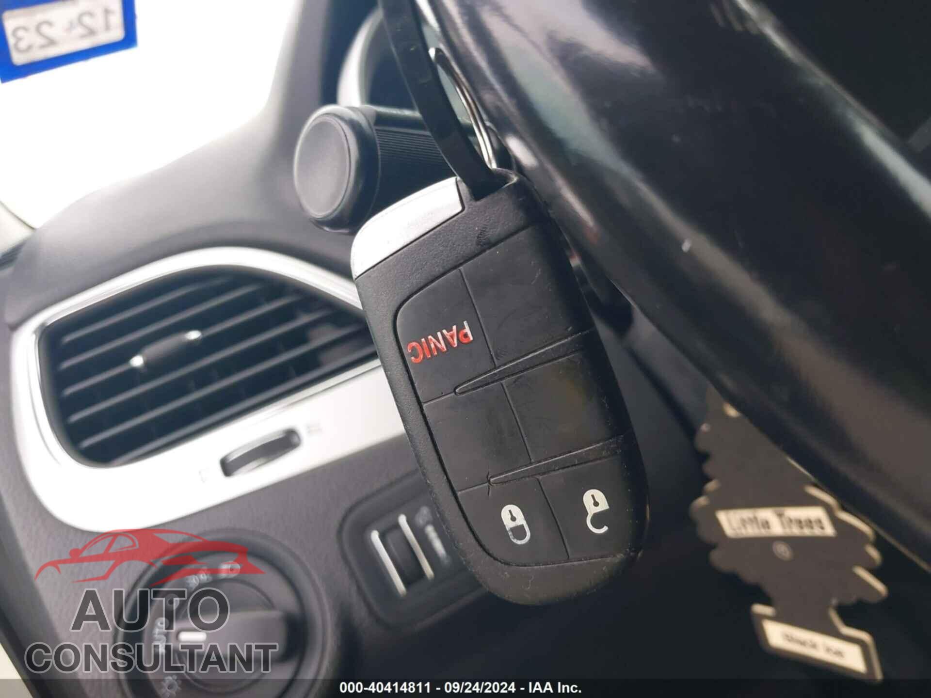 DODGE JOURNEY 2017 - 3C4PDCAB4HT503954