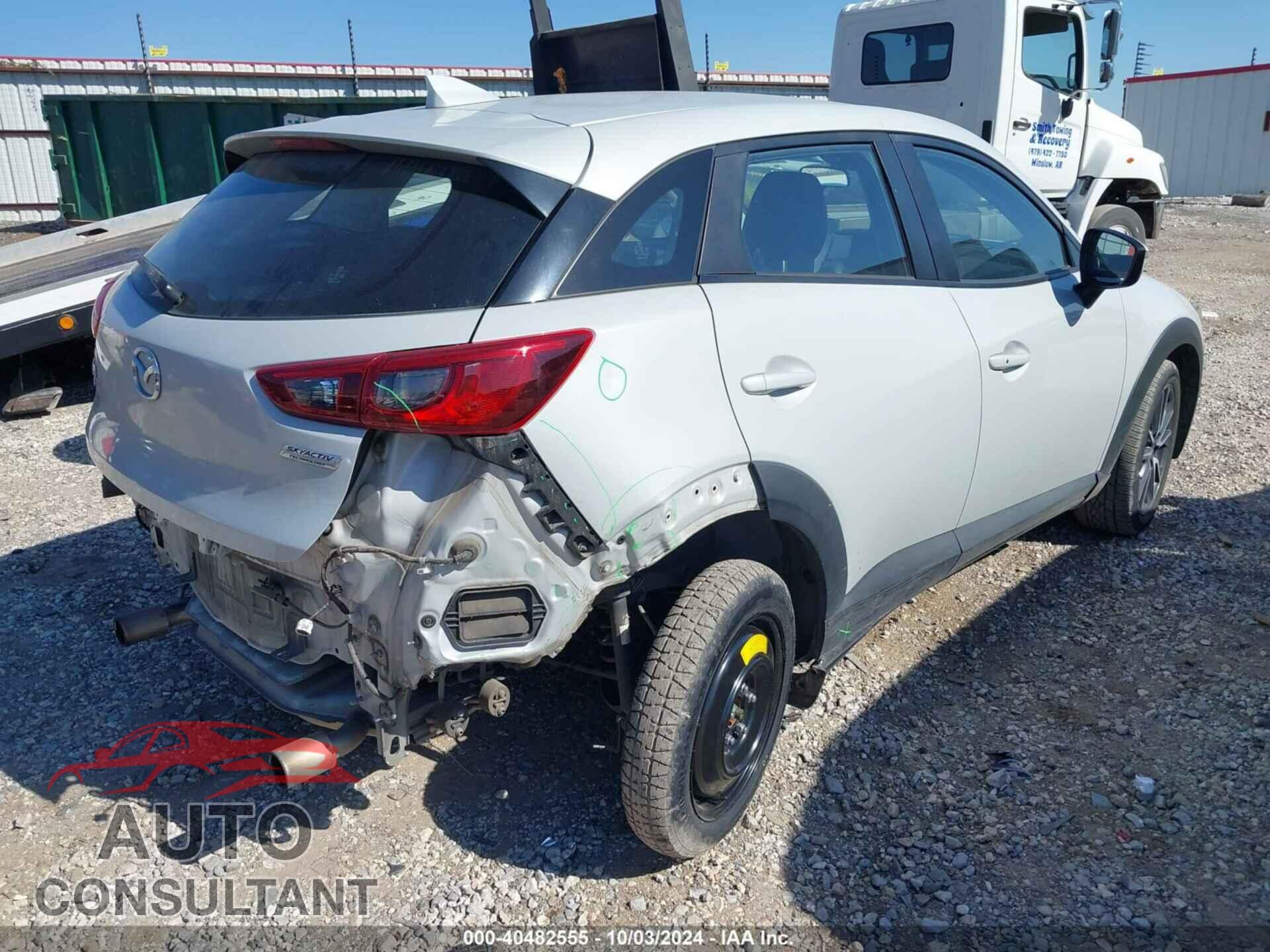 MAZDA CX-3 2018 - JM1DKFC77J0331828