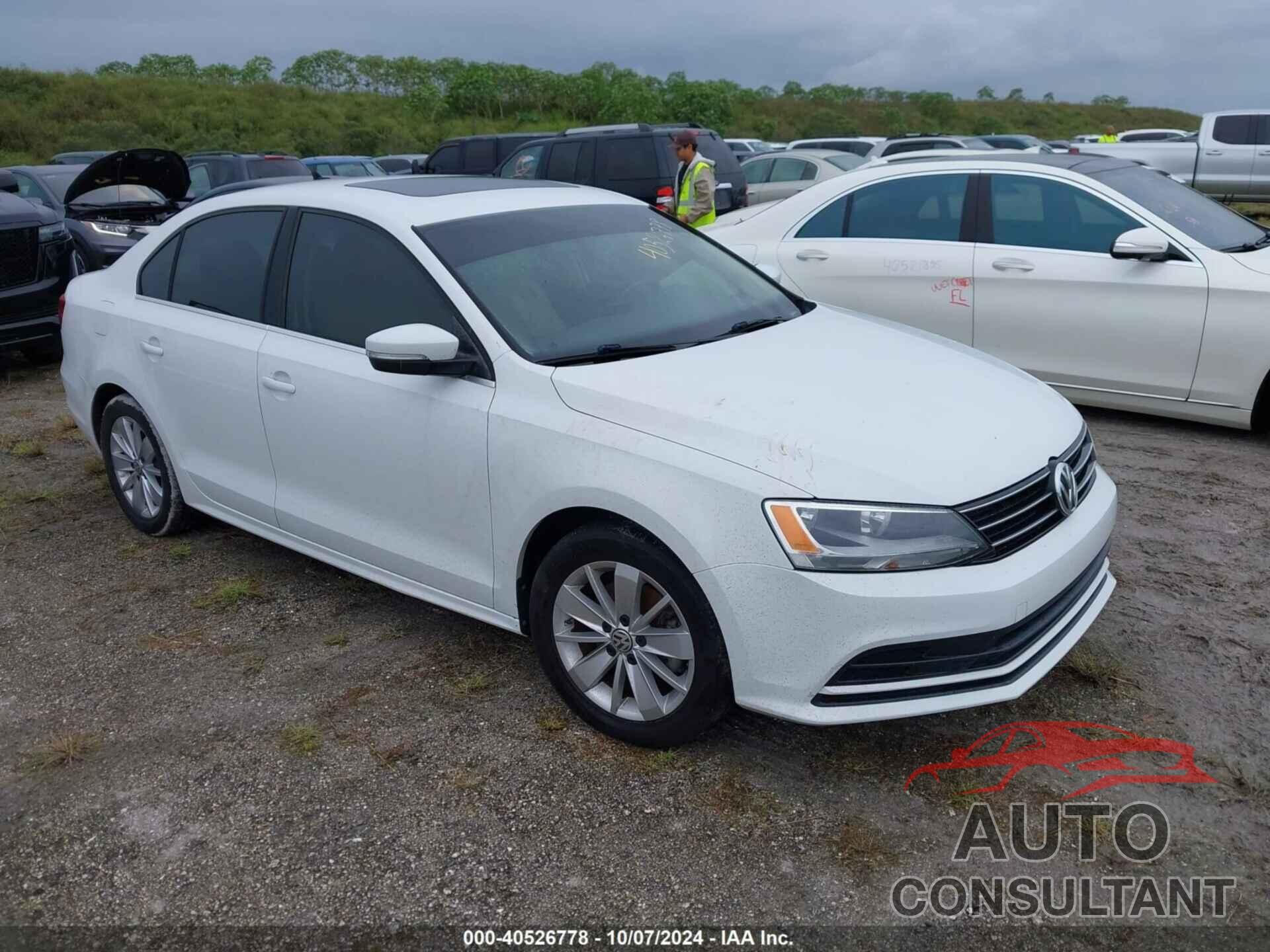 VOLKSWAGEN JETTA 2015 - 3VWLA7AJ7FM419525