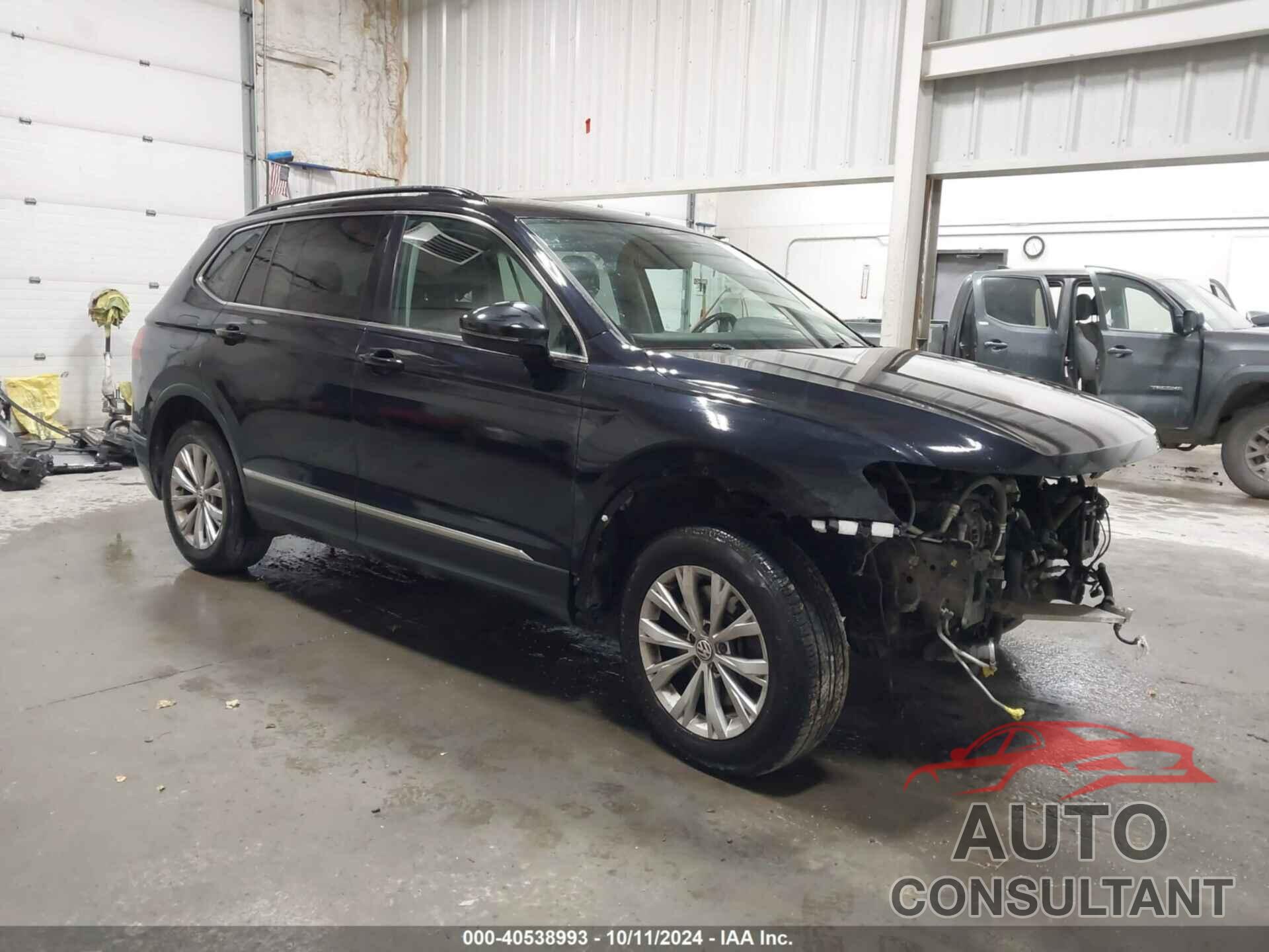 VOLKSWAGEN TIGUAN 2018 - 3VV2B7AX2JM001142