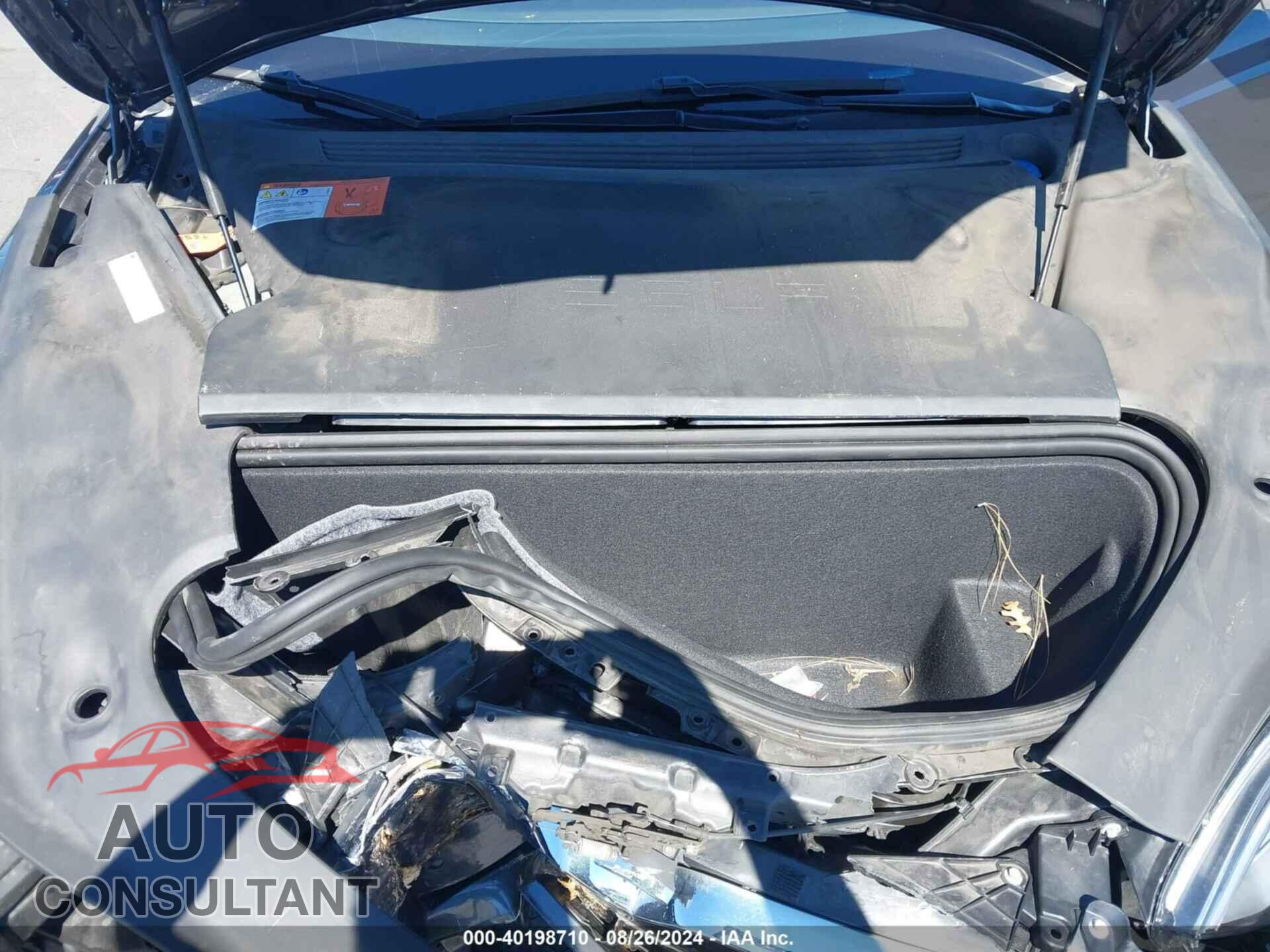 TESLA MODEL S 2017 - 5YJSA1E14HF179248