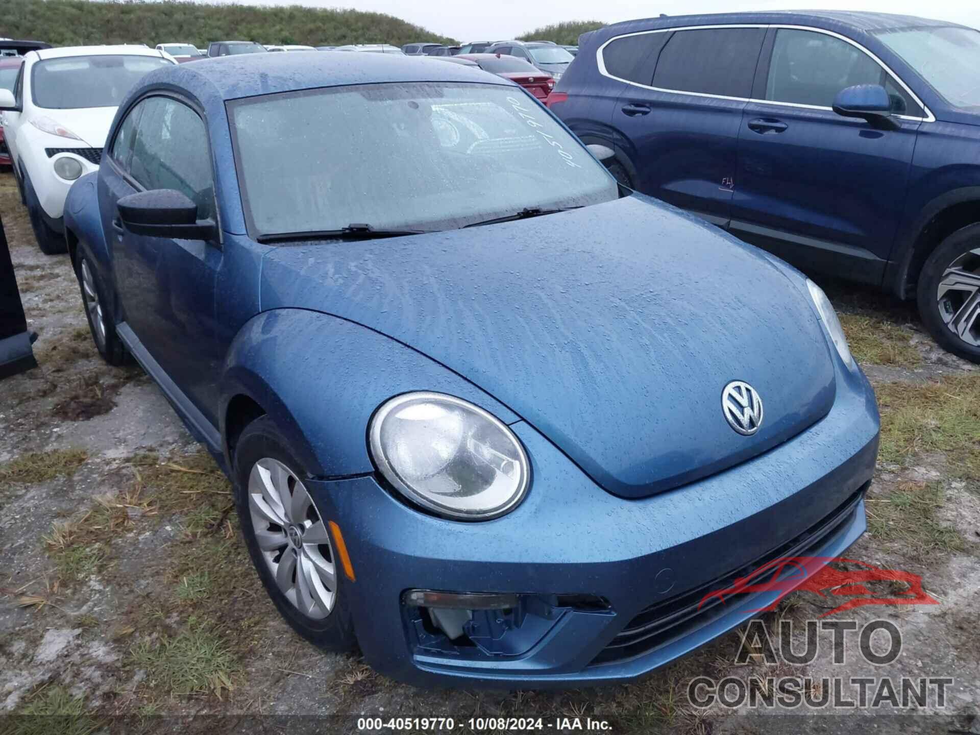 VOLKSWAGEN BEETLE 2017 - 3VWF17AT1HM627823