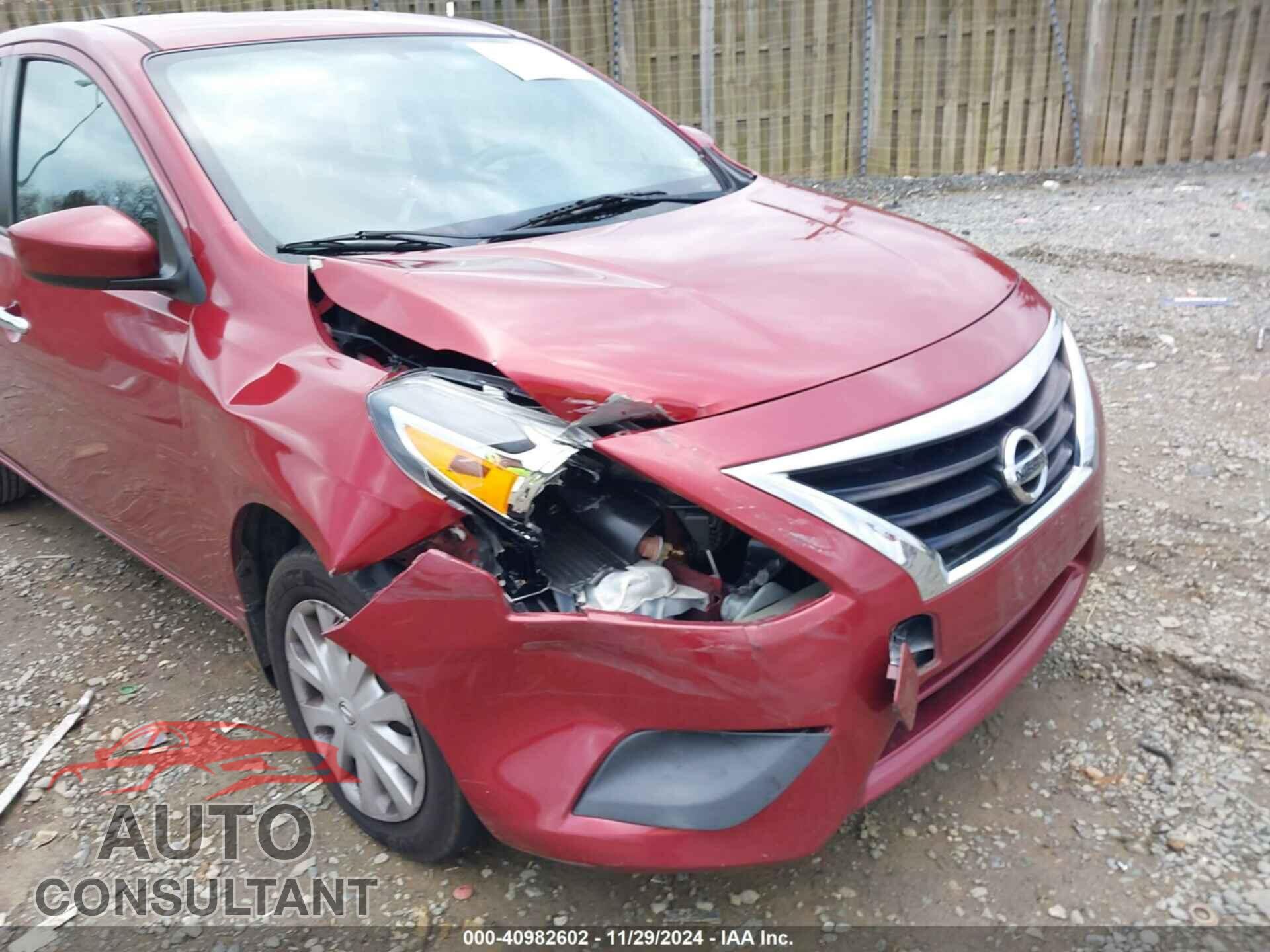 NISSAN VERSA 2017 - 3N1CN7AP3HL882446