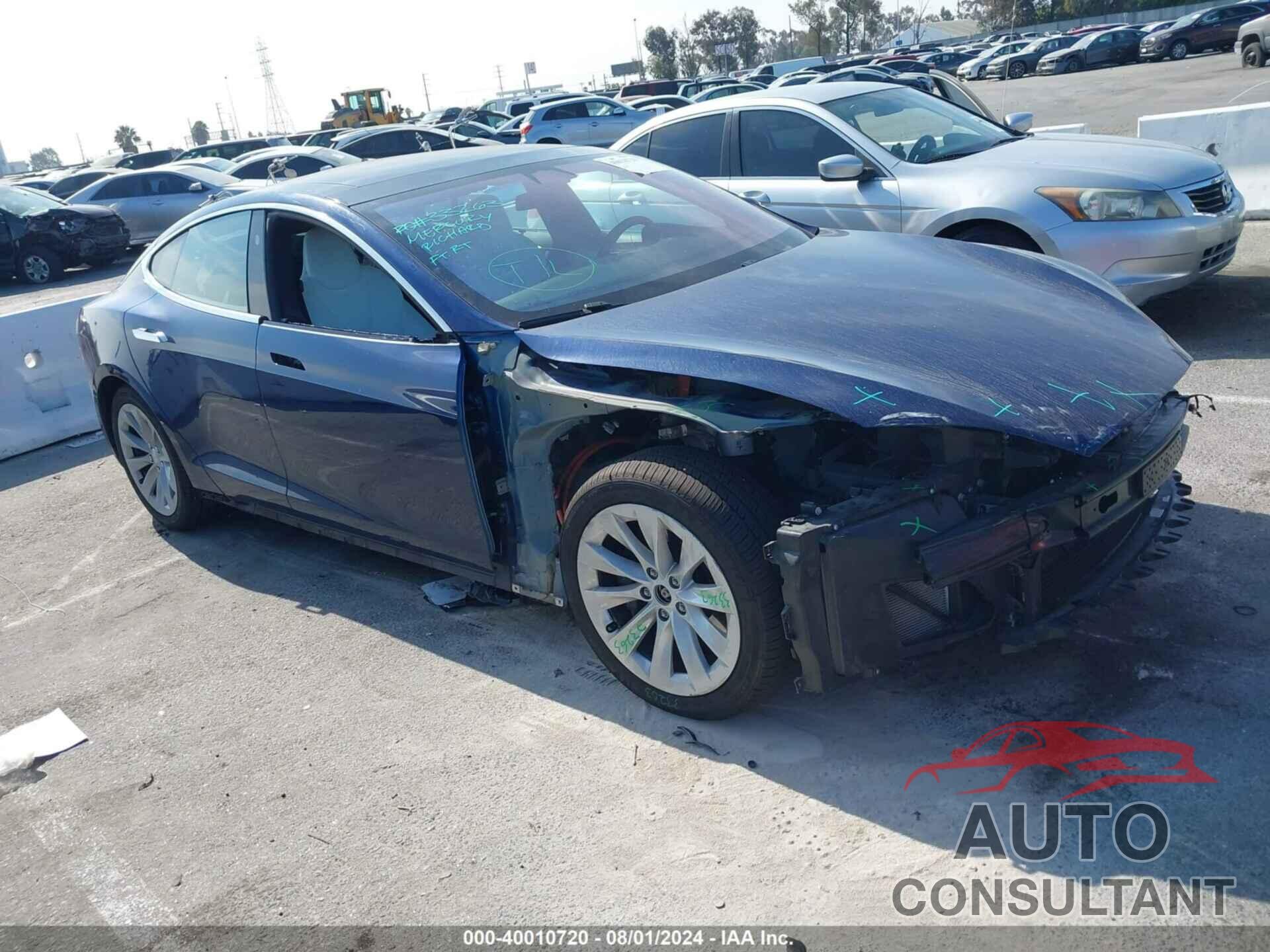 TESLA MODEL S 2018 - 5YJSA1E25JF247927