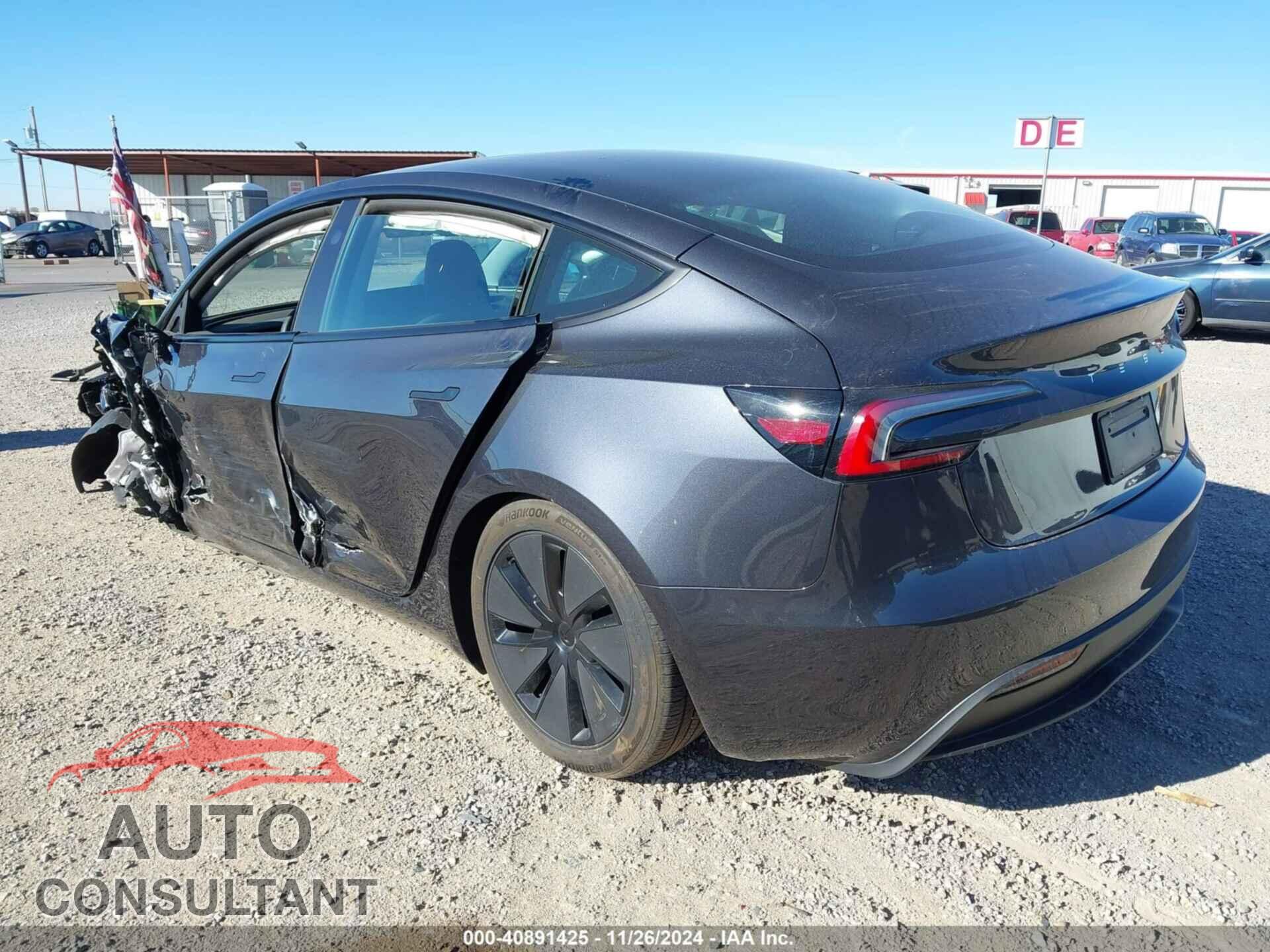 TESLA MODEL 3 2024 - 5YJ3E1EA1RF784449