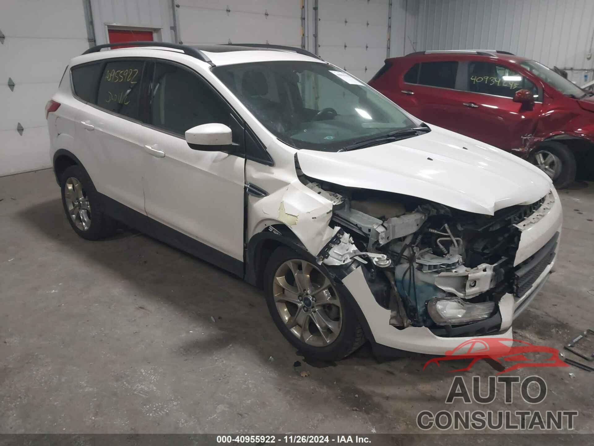 FORD ESCAPE 2015 - 1FMCU9G97FUA52474
