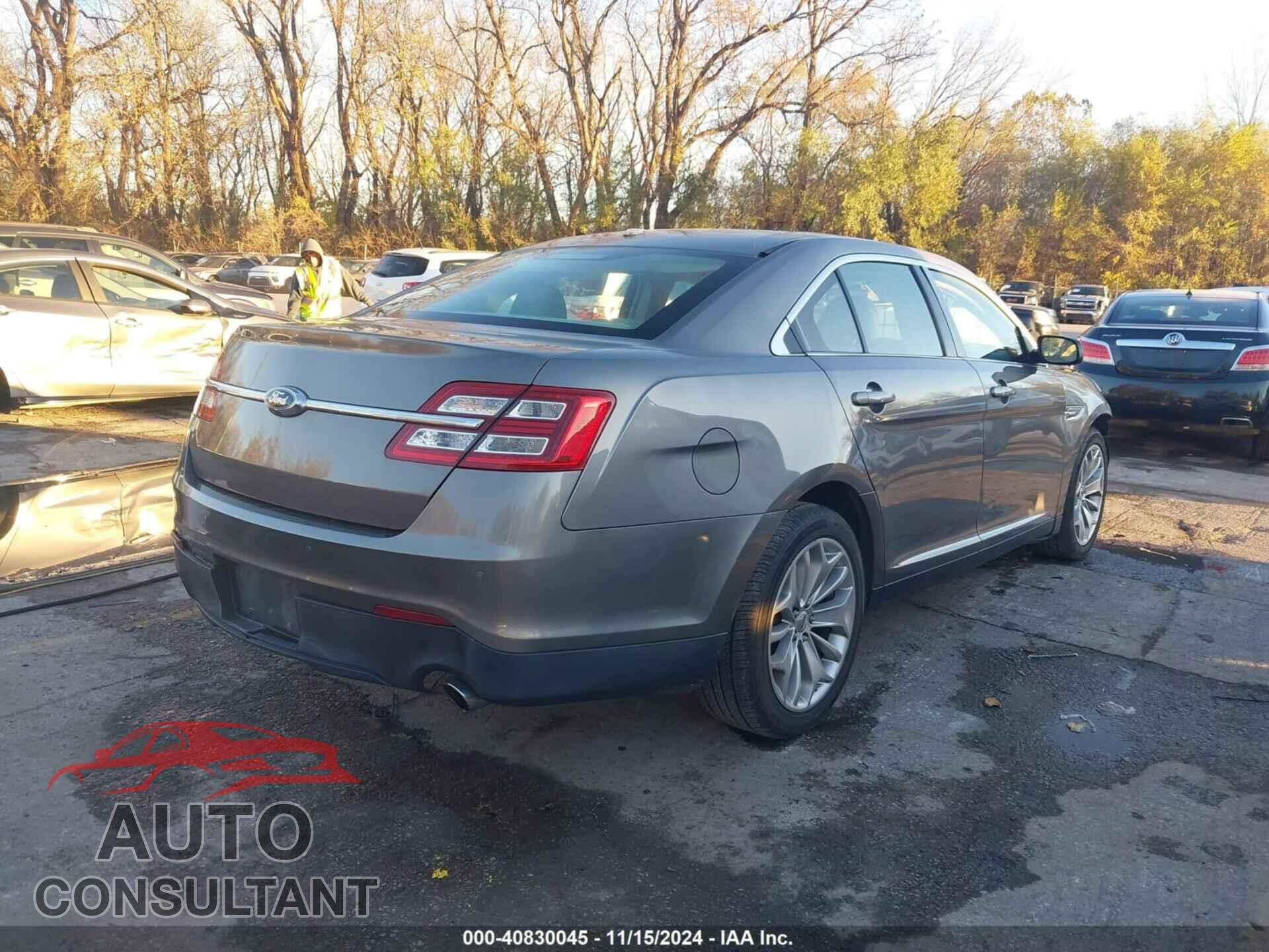 FORD TAURUS 2014 - 1FAHP2F82EG153071