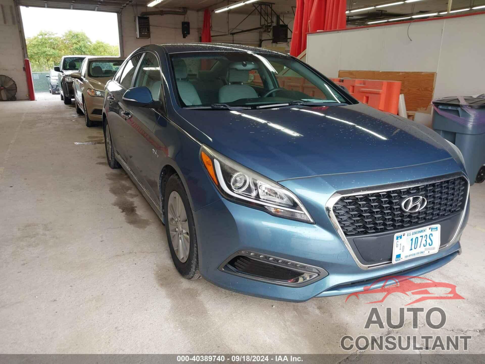 HYUNDAI SONATA HYBRID 2016 - KMHE24L1XGA039724