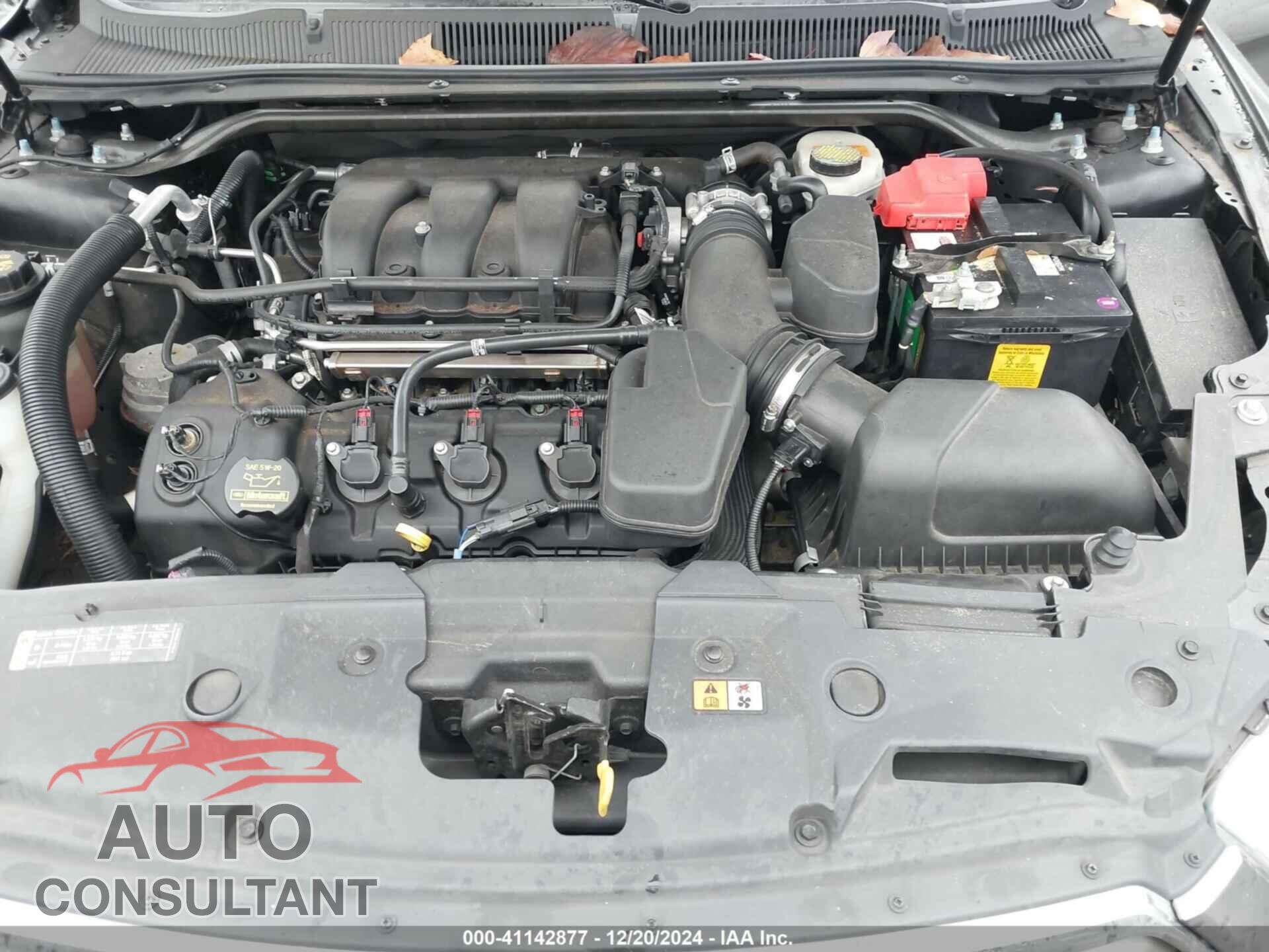 FORD TAURUS 2013 - 1FAHP2E82DG164815