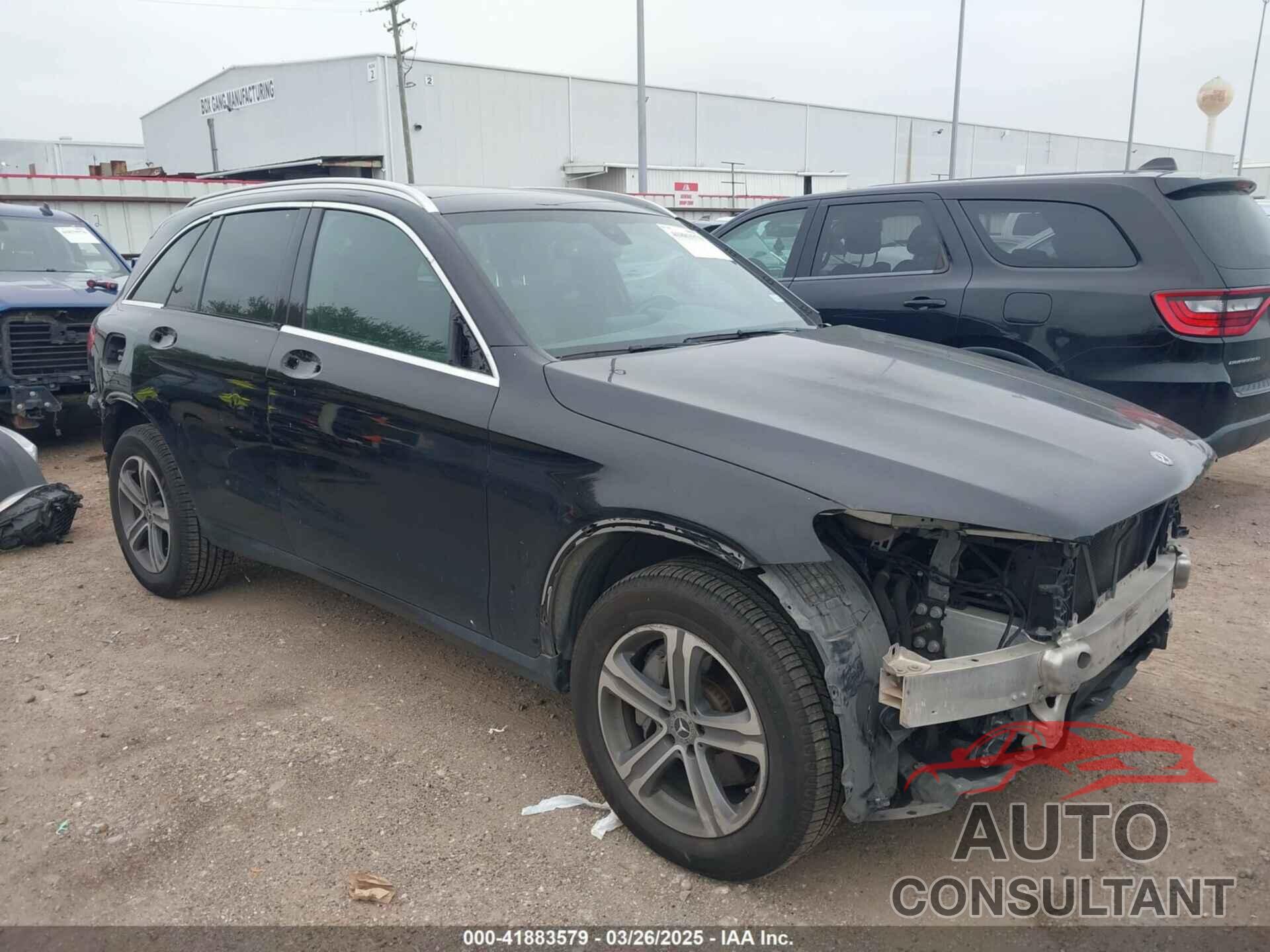 MERCEDES-BENZ GLC 300 2019 - WDC0G4JB7KV117769
