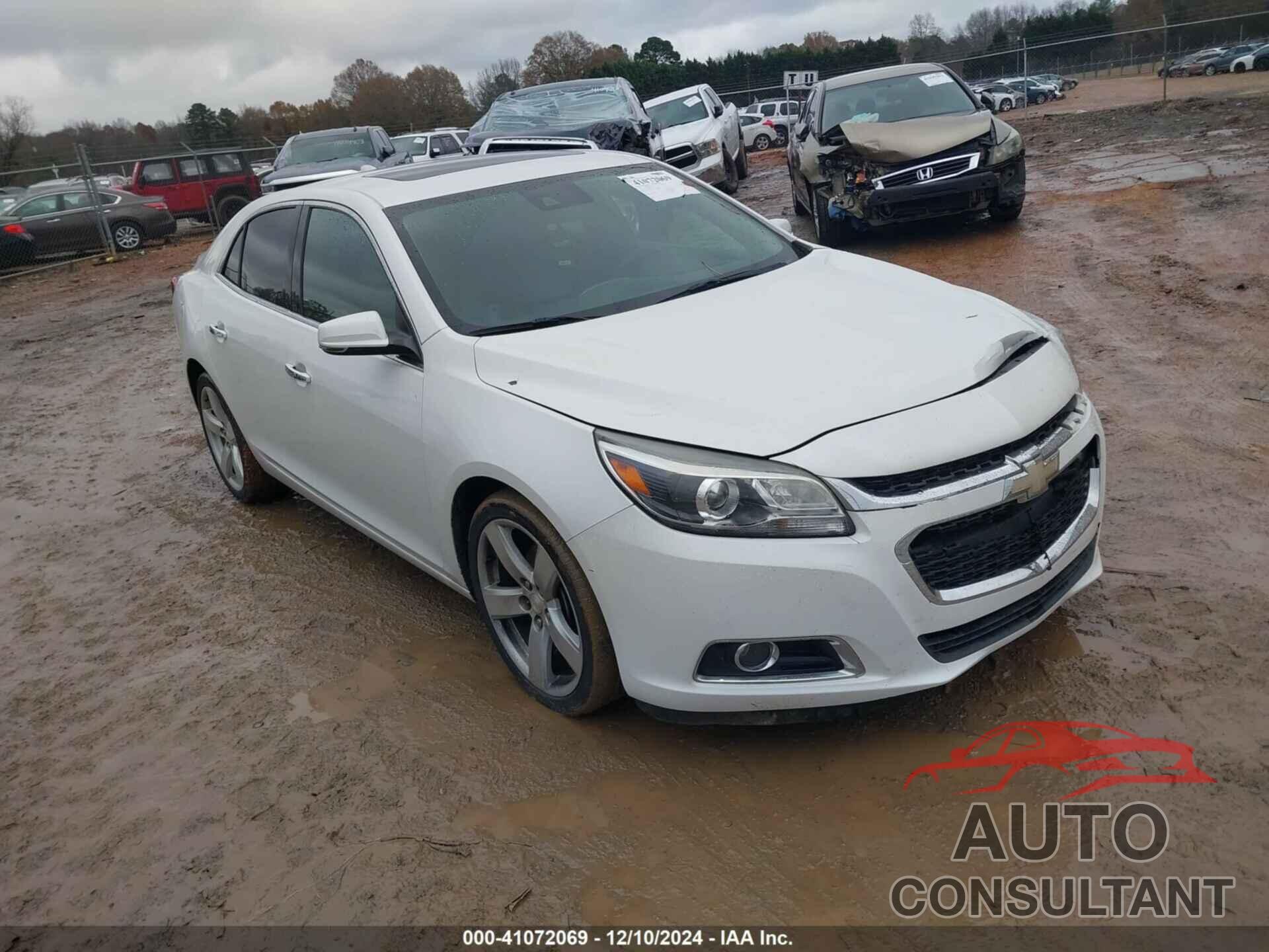 CHEVROLET MALIBU 2015 - 1G11G5SX8FF178695