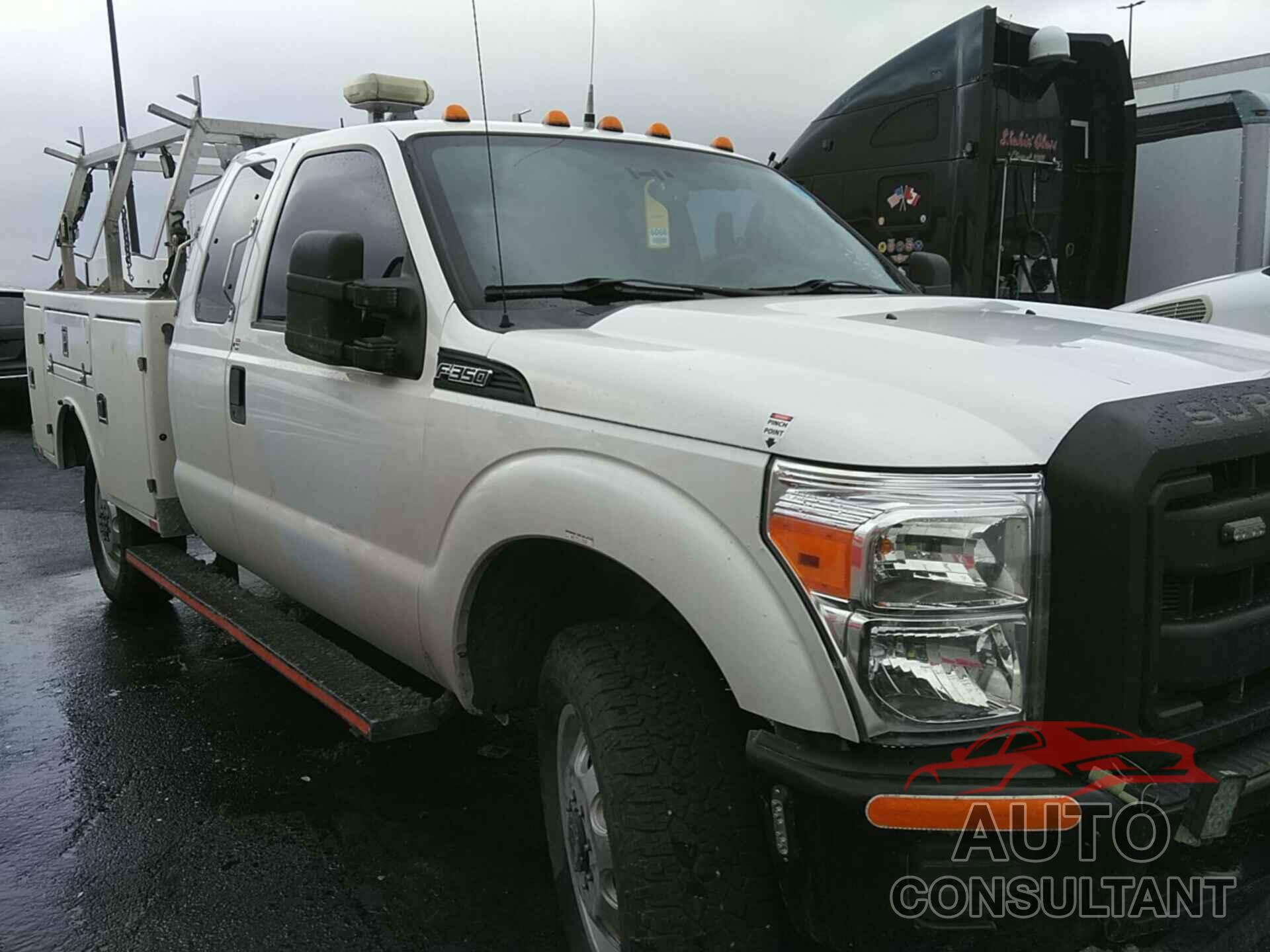 FORD F-350 2011 - 1FD7X3B61BEC03820
