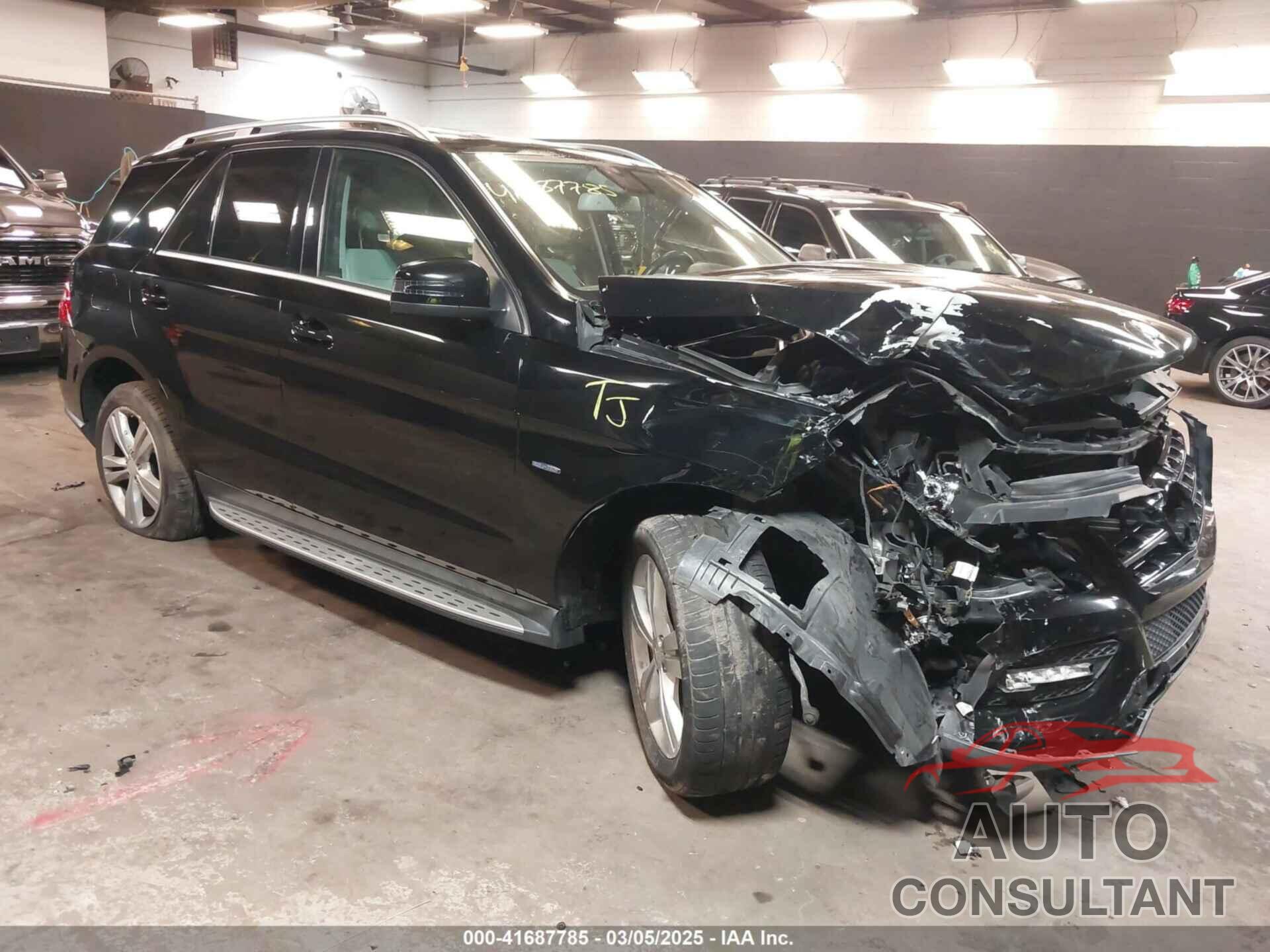 MERCEDES-BENZ ML 350 2012 - 4JGDA5HB7CA026607