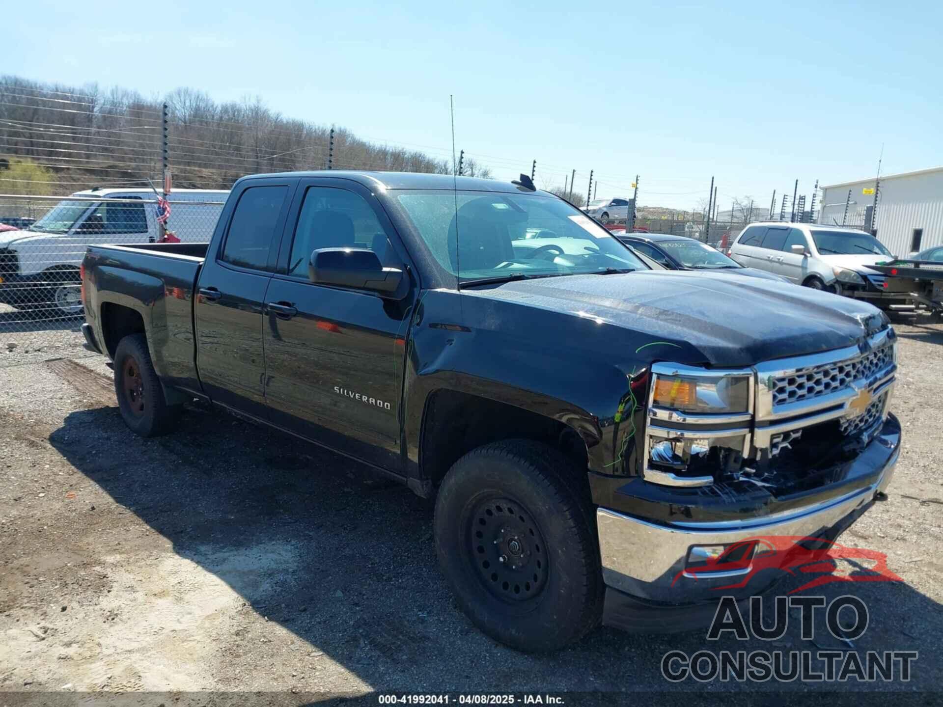 CHEVROLET SILVERADO 1500 2015 - 1GCVKREH5FZ351980