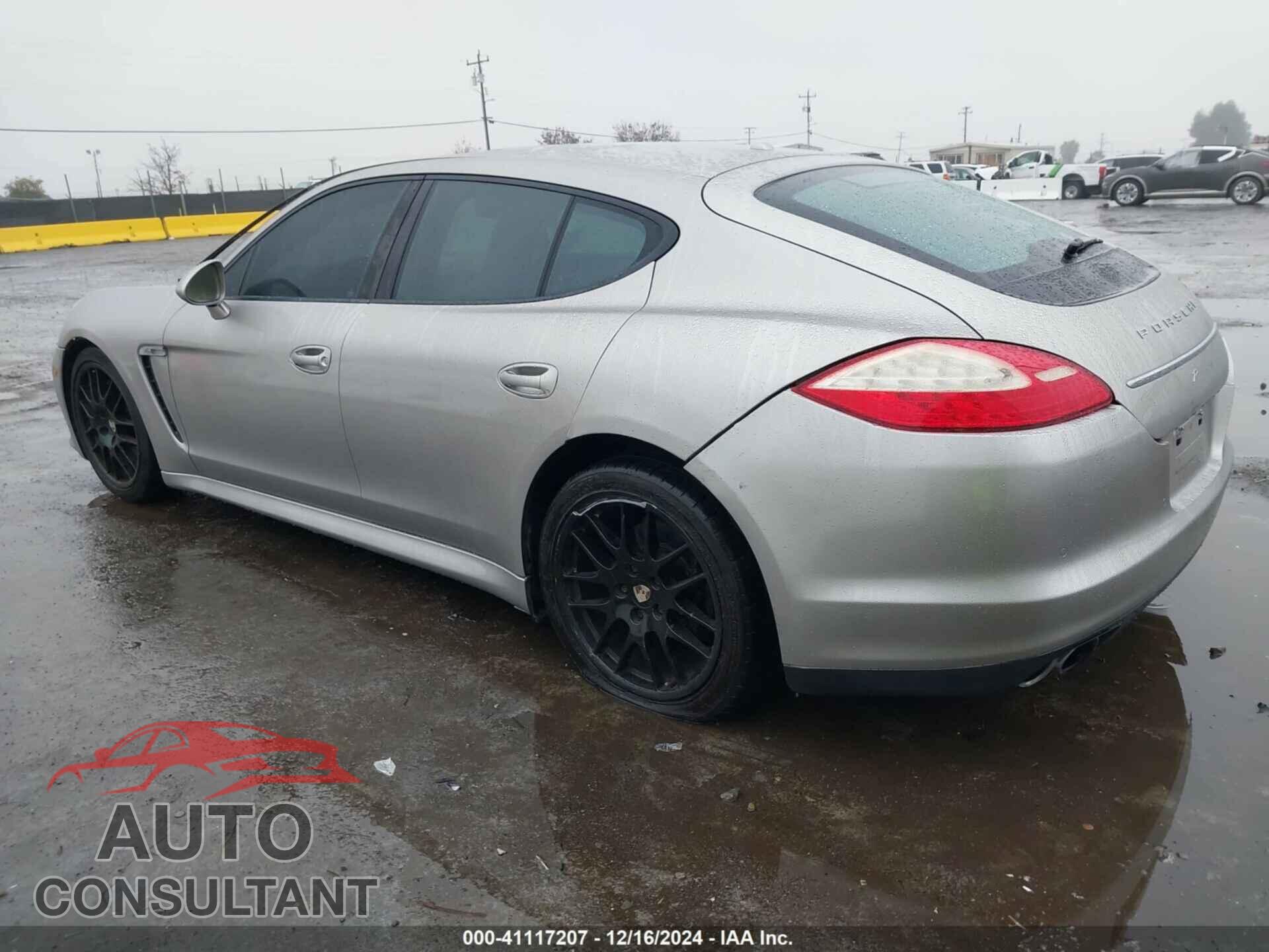 PORSCHE PANAMERA 2012 - WP0AA2A76CL072008