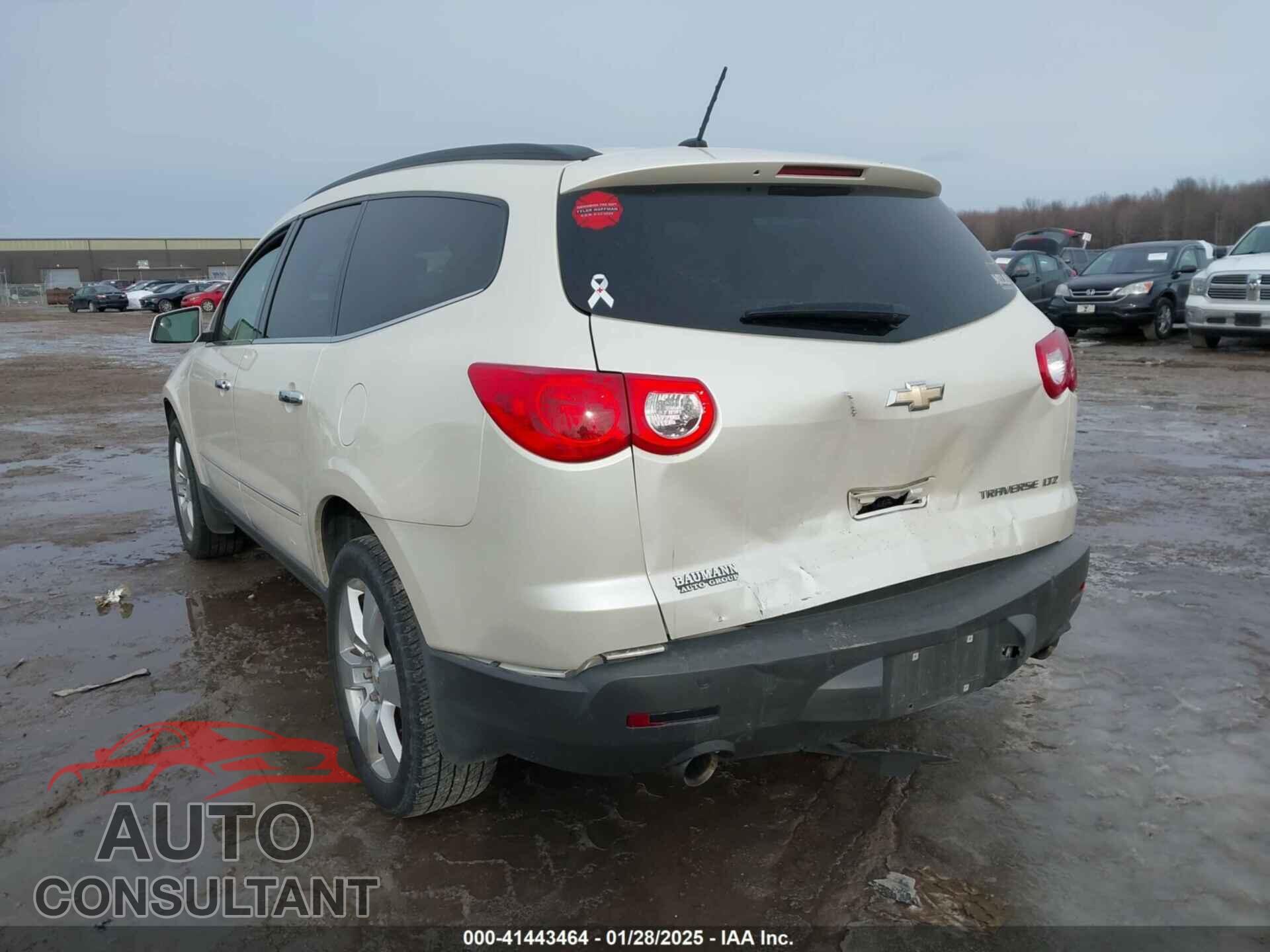 CHEVROLET TRAVERSE 2012 - 1GNKRLED8CJ373899