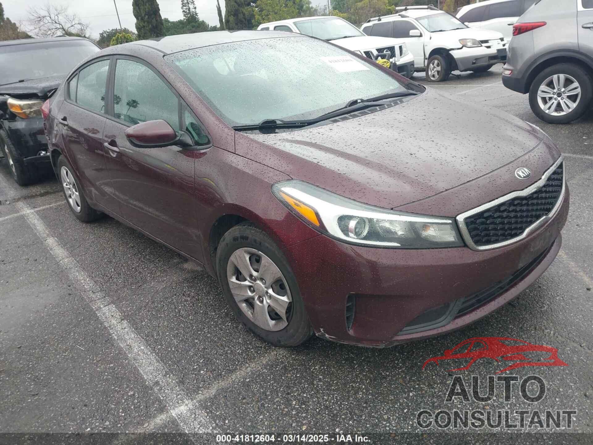 KIA FORTE 2018 - 3KPFK4A70JE238964