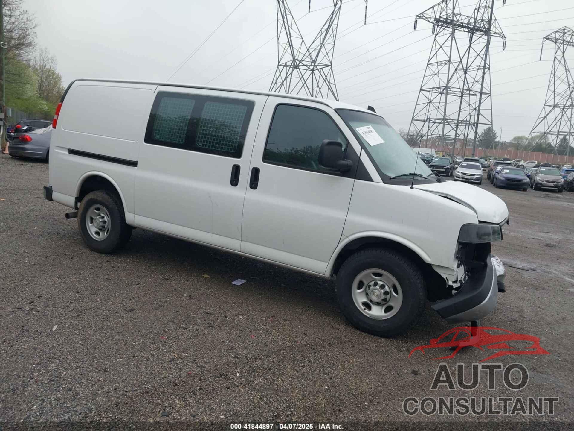 CHEVROLET EXPRESS CARGO 2021 - 1GCWGAFP0M1198014