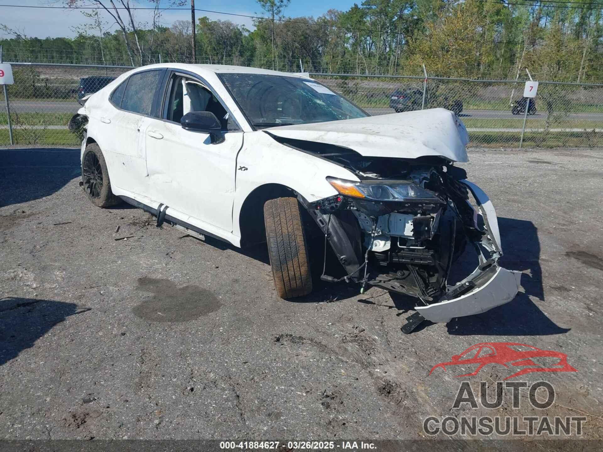 TOYOTA CAMRY 2020 - 4T1G11AK1LU964200