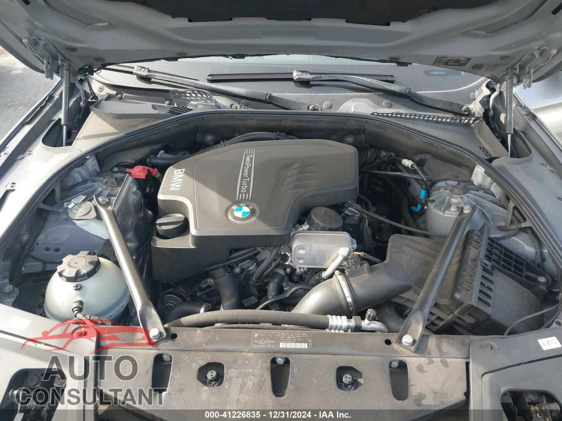 BMW 528I 2012 - WBAXG5C58CDX01653