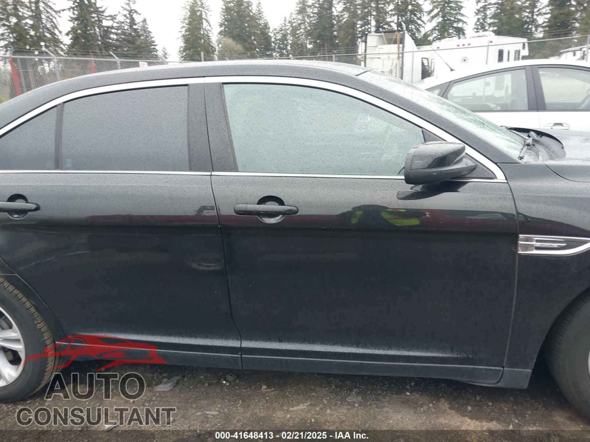 FORD TAURUS 2014 - 1FAHP2E88EG138043